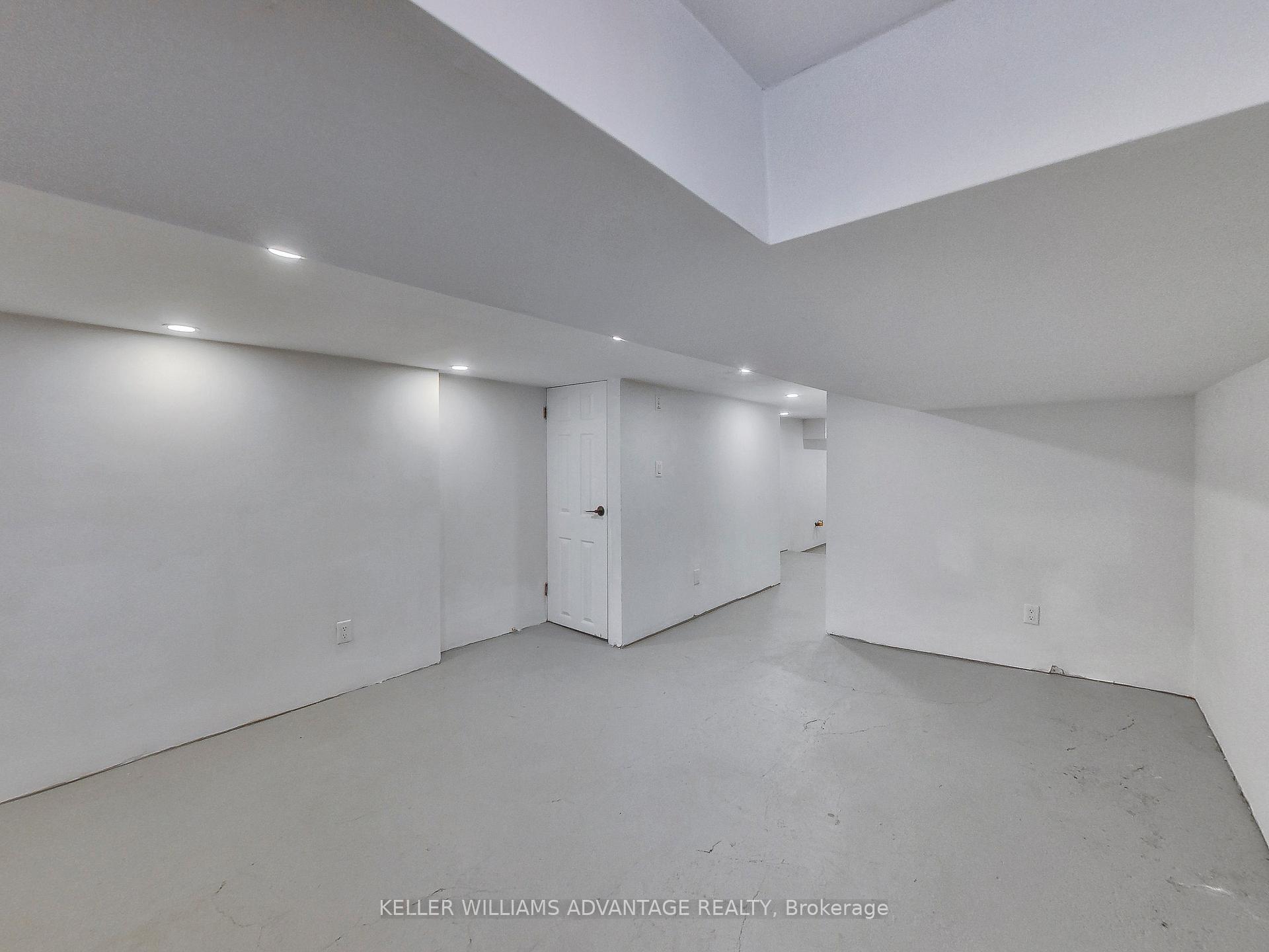 Photo 43 of 59 Corley Avenue, Toronto, East End-Danforth — HOMEH