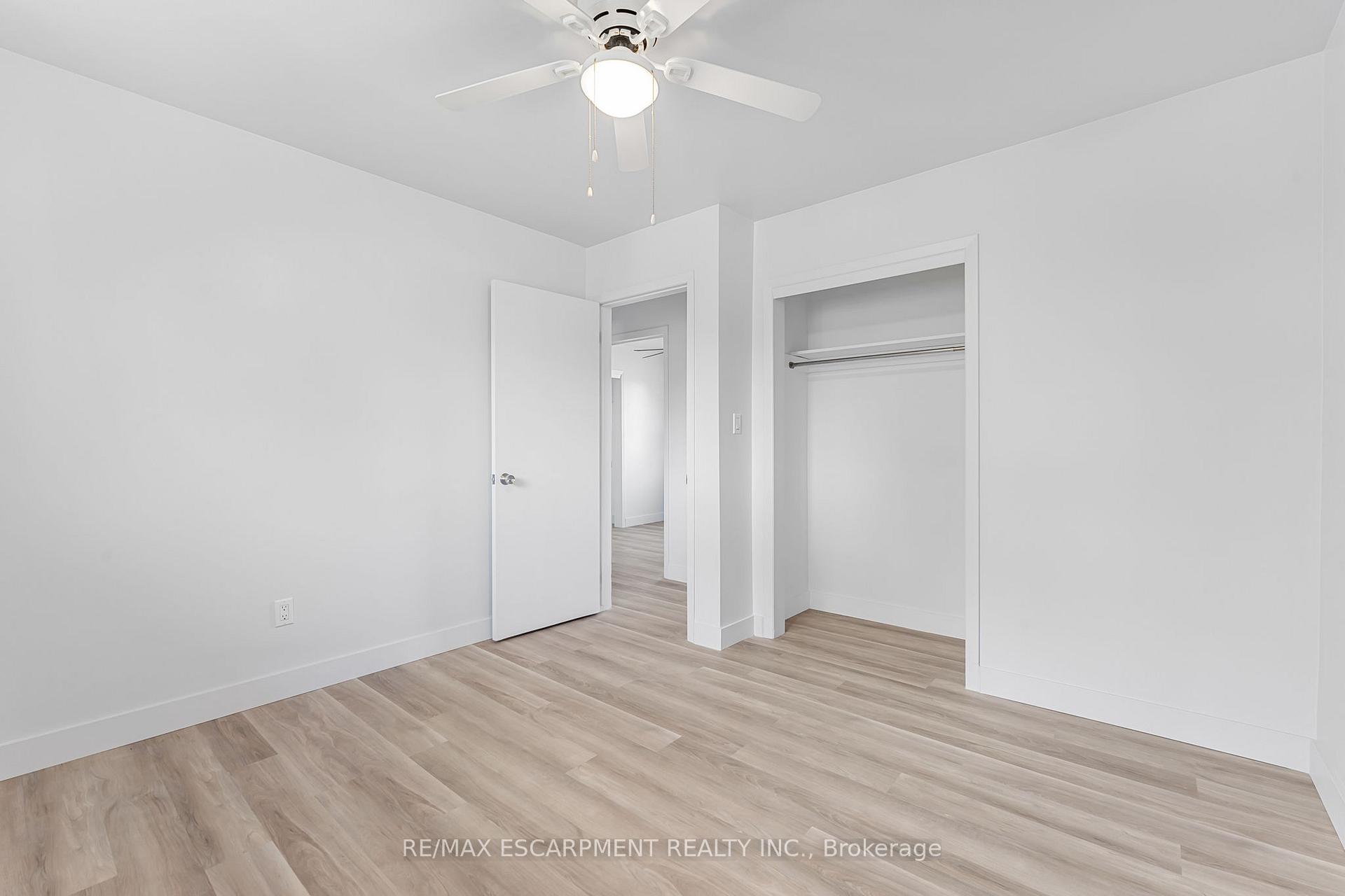 Photo 13 of Unit Main, 110 Pinehurst Drive, Welland, N. Welland — HOMEH