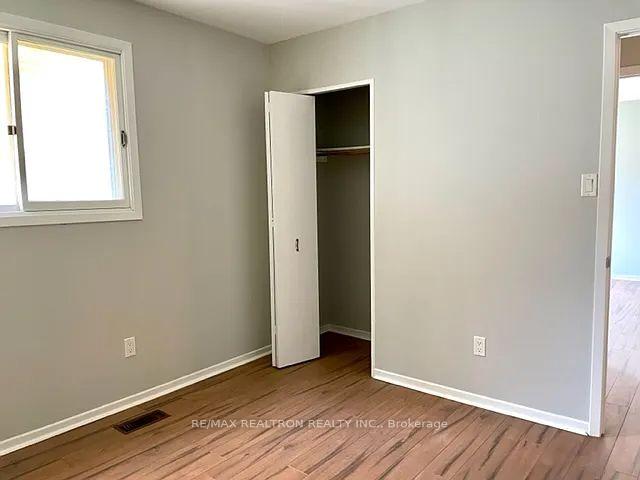 Photo 5 of Unit 1, 88 Eccles Street N, Barrie, Queen's Park — HOMEH