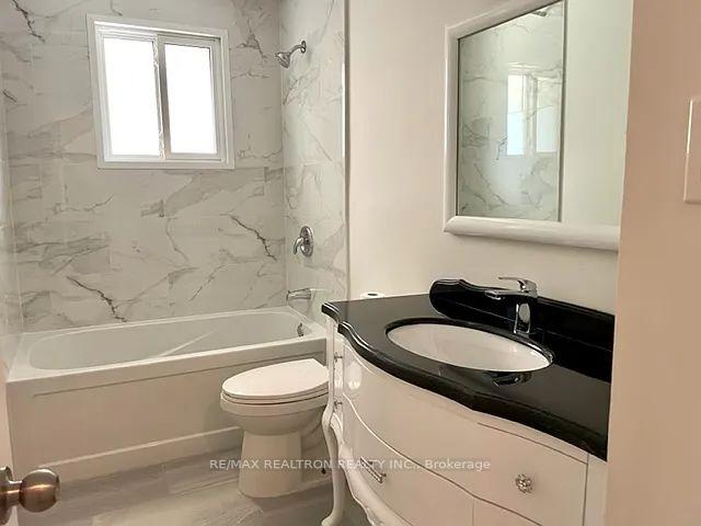 Photo 6 of Unit 1, 88 Eccles Street N, Barrie, Queen's Park — HOMEH