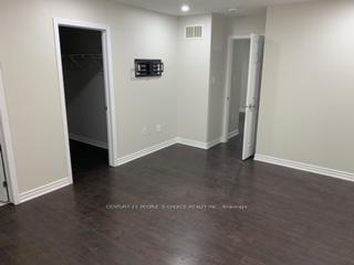 Photo 3 of 72 Fenchurch Drive, Brampton, Northwest Brampton — HOMEH