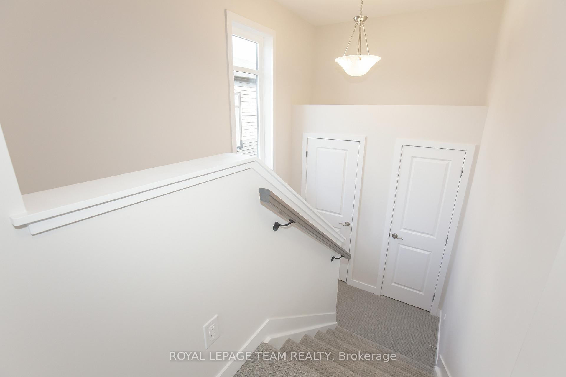 Photo 22 of 206 Tussock Private, Ottawa, Blossom Park/Kemp Park/Findlay Creek — HOMEH