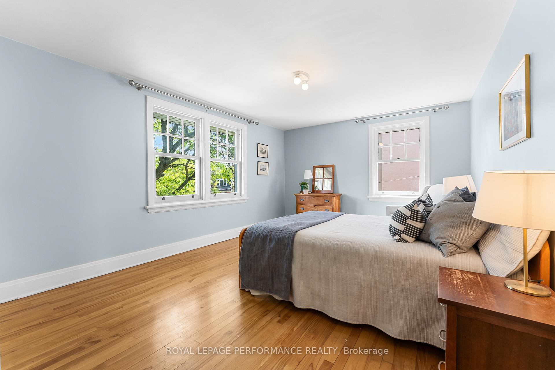 Photo 24 of 458 Melbourne Avenue, Ottawa, McKellar/Highland — HOMEH