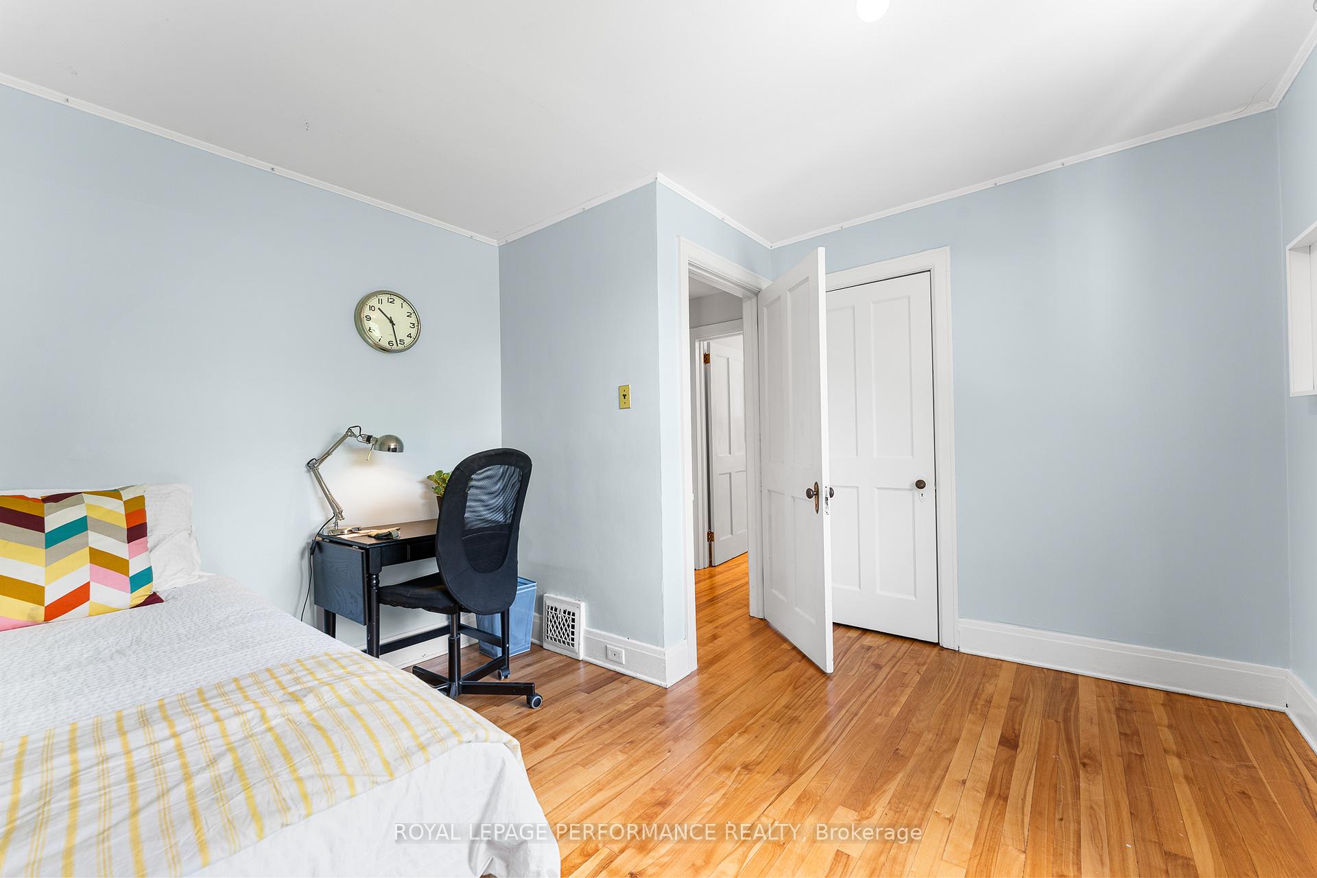 Photo 26 of 458 Melbourne Avenue, Ottawa, McKellar/Highland — HOMEH