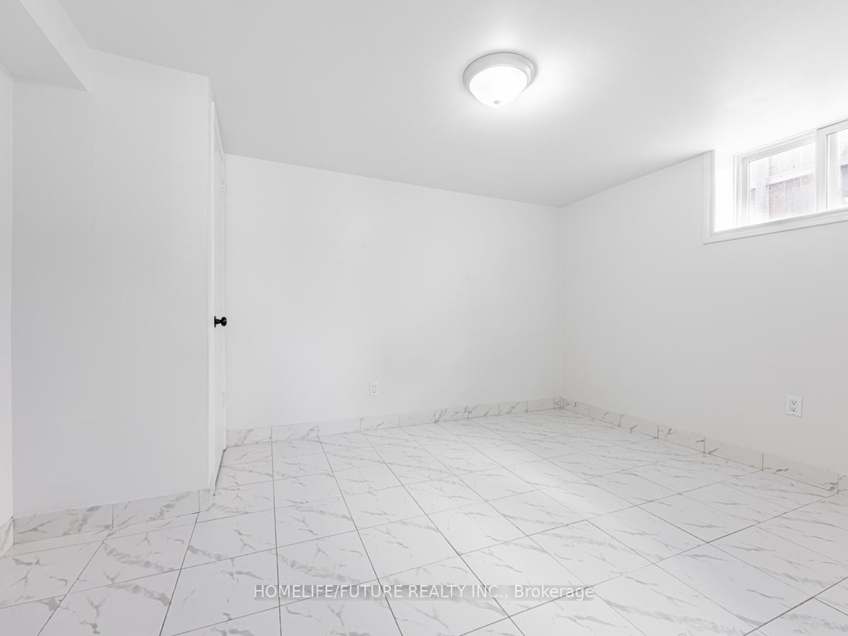 Photo 2 of Unit 2 Lower, 113 Harmony Road N, Oshawa, Eastdale — HOMEH