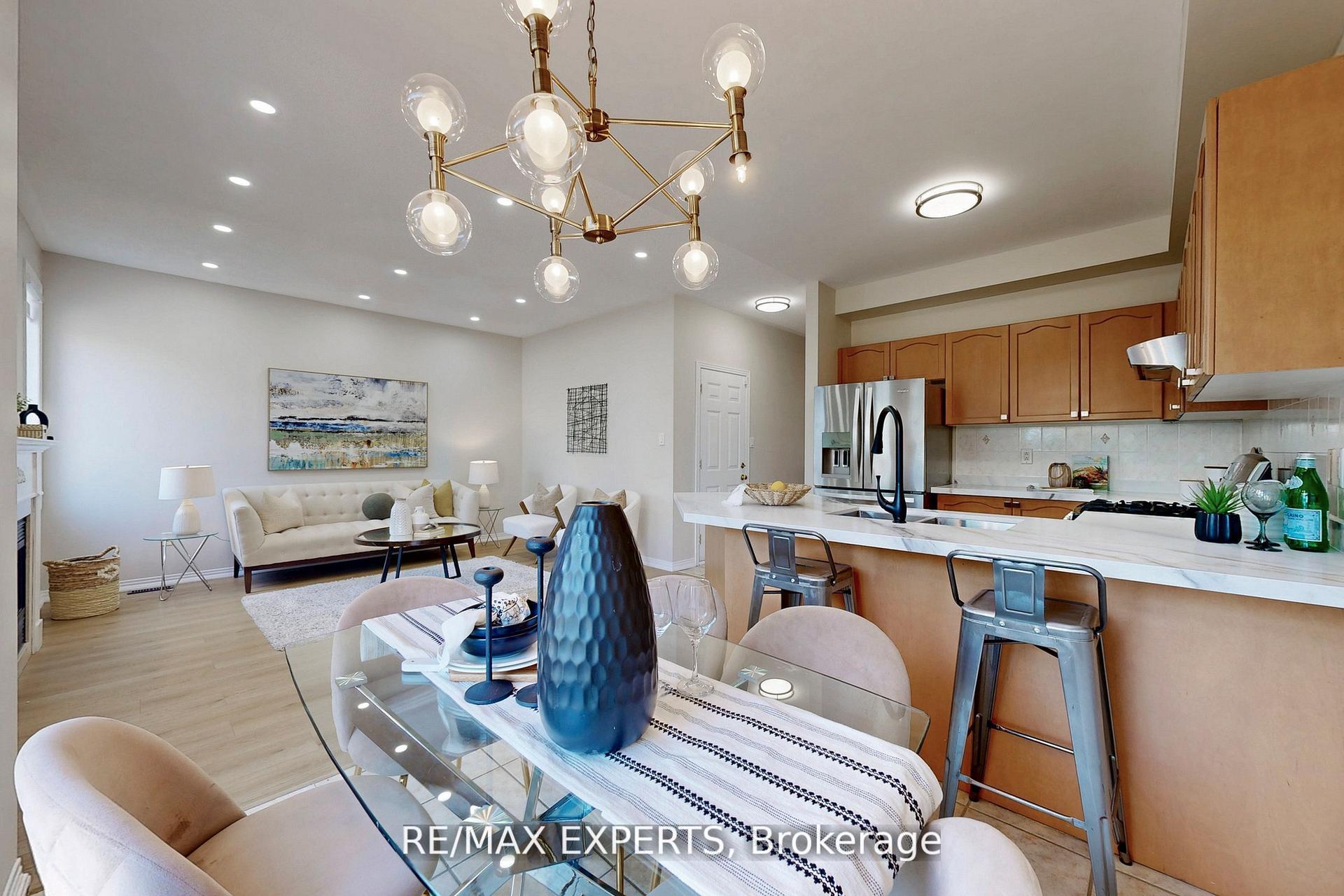 Photo 12 of 187 Hopecrest Road, Markham, Cachet — HOMEH