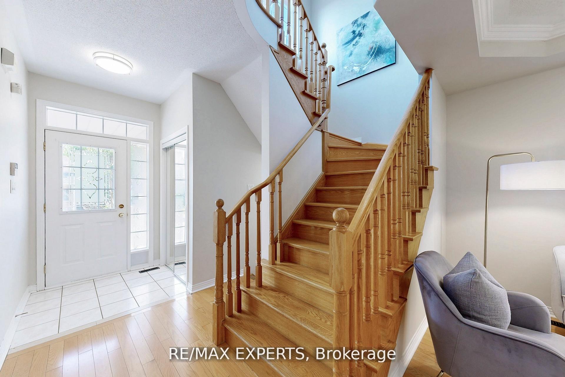 Photo 10 of 187 Hopecrest Road, Markham, Cachet — HOMEH