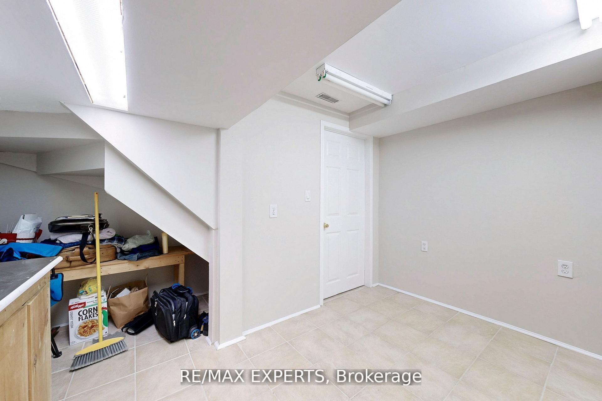 Photo 38 of 187 Hopecrest Road, Markham, Cachet — HOMEH
