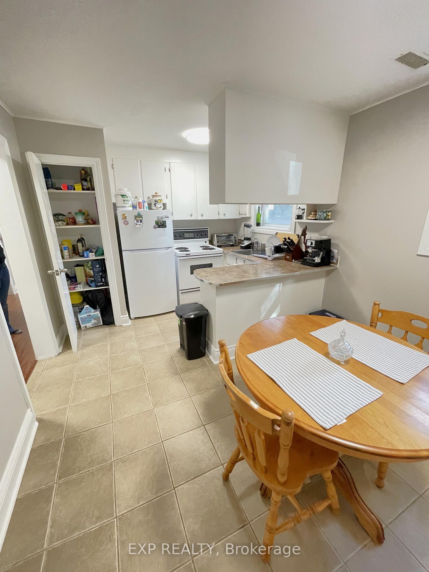 Photo 13 of Unit 1, 42 Lavergne Street, Ottawa, Vanier — HOMEH