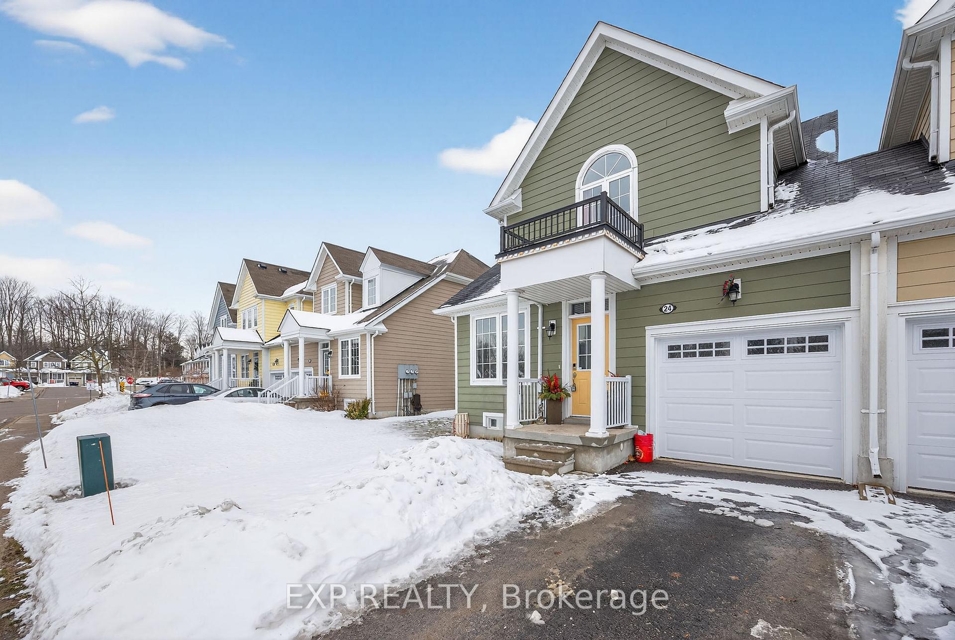 Photo 3 of Unit 4, 24 Providence Way, Wasaga Beach — HOMEH