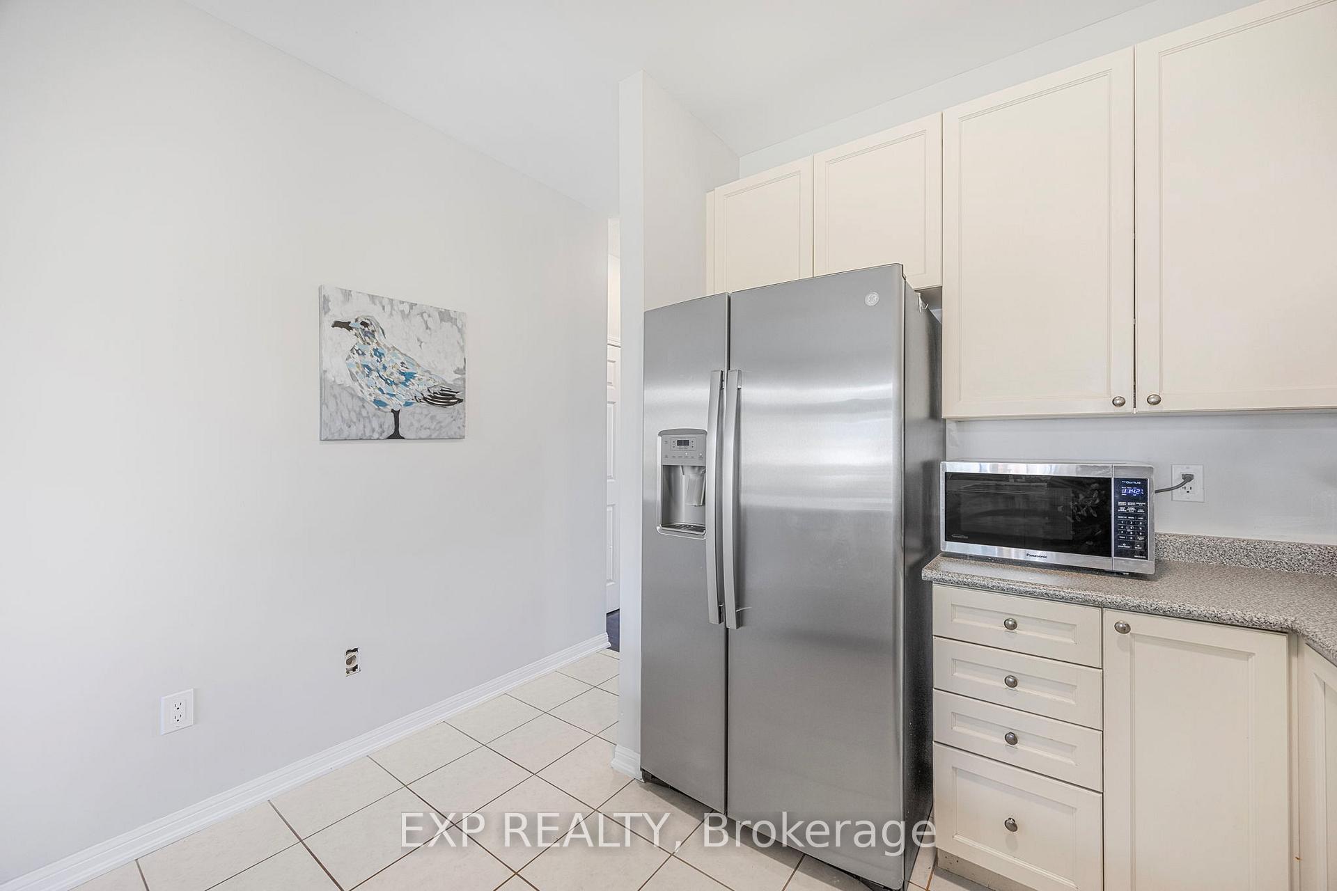 Photo 10 of Unit 4, 24 Providence Way, Wasaga Beach — HOMEH