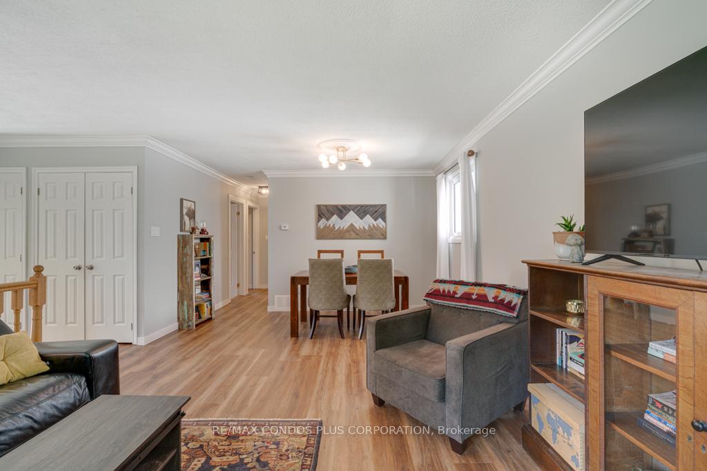 Photo 4 of 577 Mackechnie Crescent, Cobourg — HOMEH
