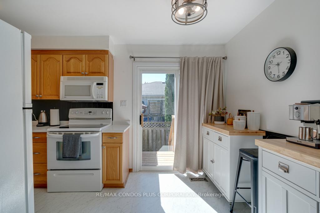 Photo 5 of 577 Mackechnie Crescent, Cobourg — HOMEH