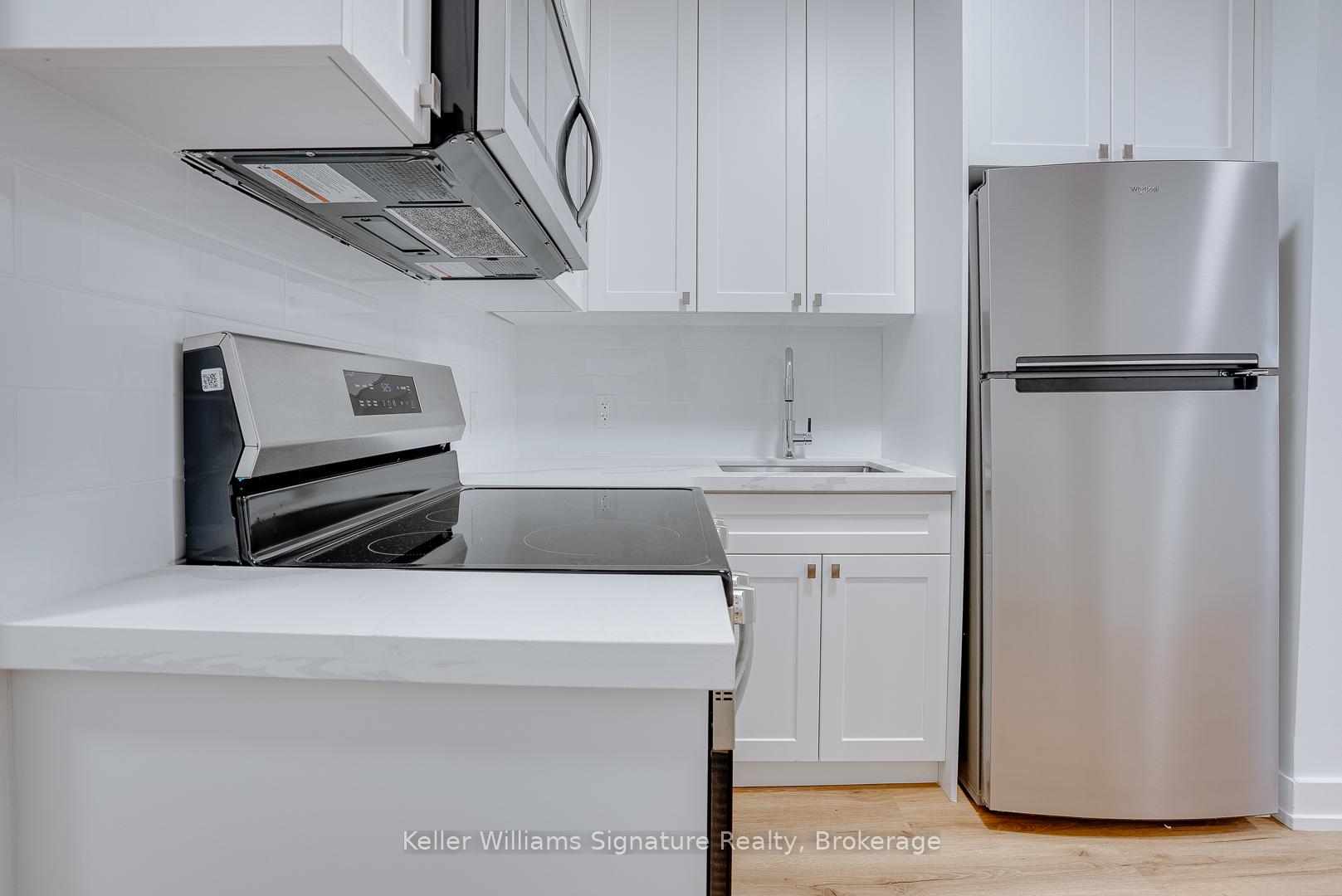 Photo 6 of Unit 2, 200 King Street, St. Catharines, Downtown — HOMEH