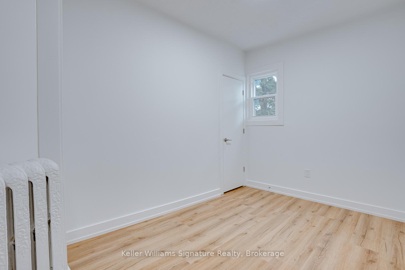 Photo 5 of Unit 2, 200 King Street, St. Catharines, Downtown — HOMEH