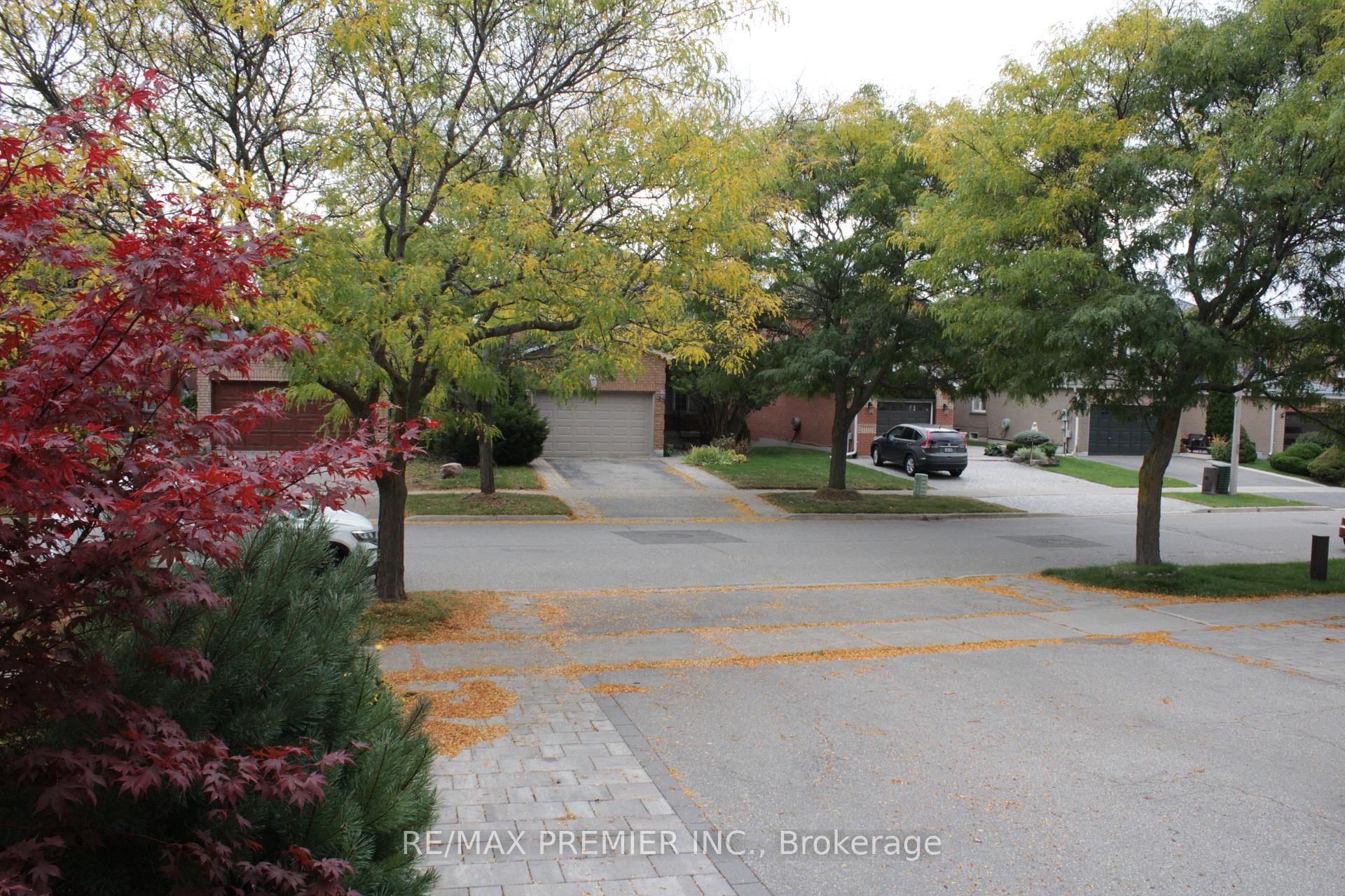 Photo 5 of Unit Main Fl, 262 Isacc Murray Avenue, Vaughan, Maple — HOMEH