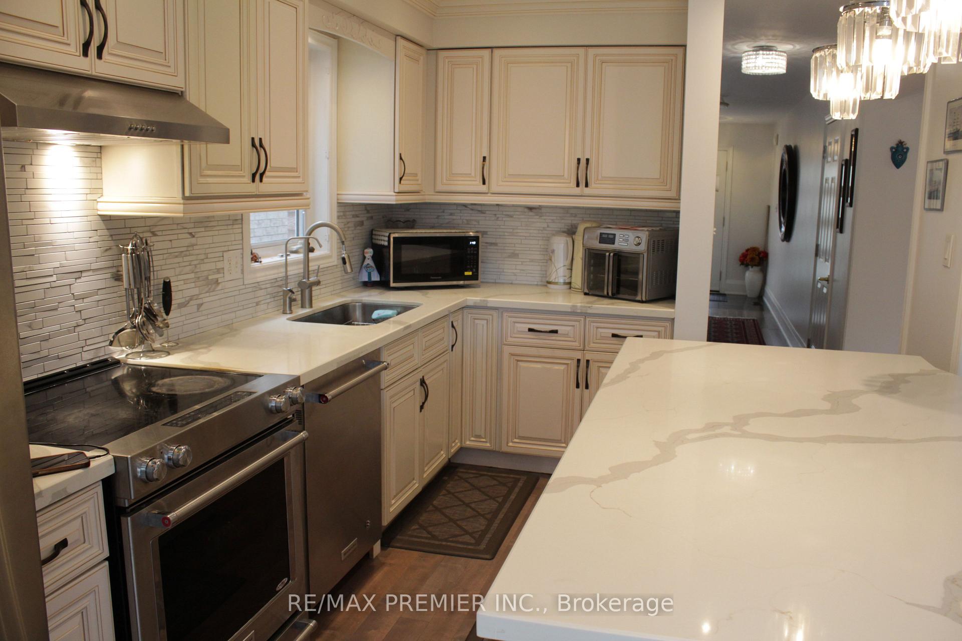 Photo 14 of Unit Main Fl, 262 Isacc Murray Avenue, Vaughan, Maple — HOMEH