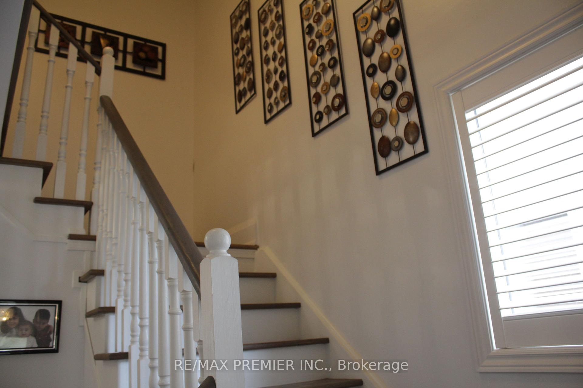 Photo 10 of Unit Main Fl, 262 Isacc Murray Avenue, Vaughan, Maple — HOMEH