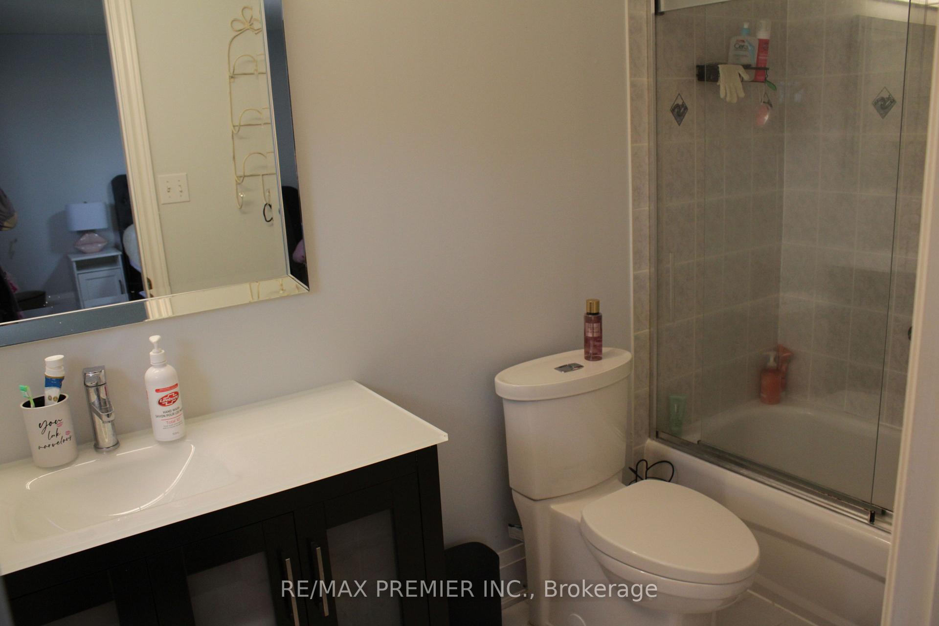 Photo 15 of Unit Main Fl, 262 Isacc Murray Avenue, Vaughan, Maple — HOMEH