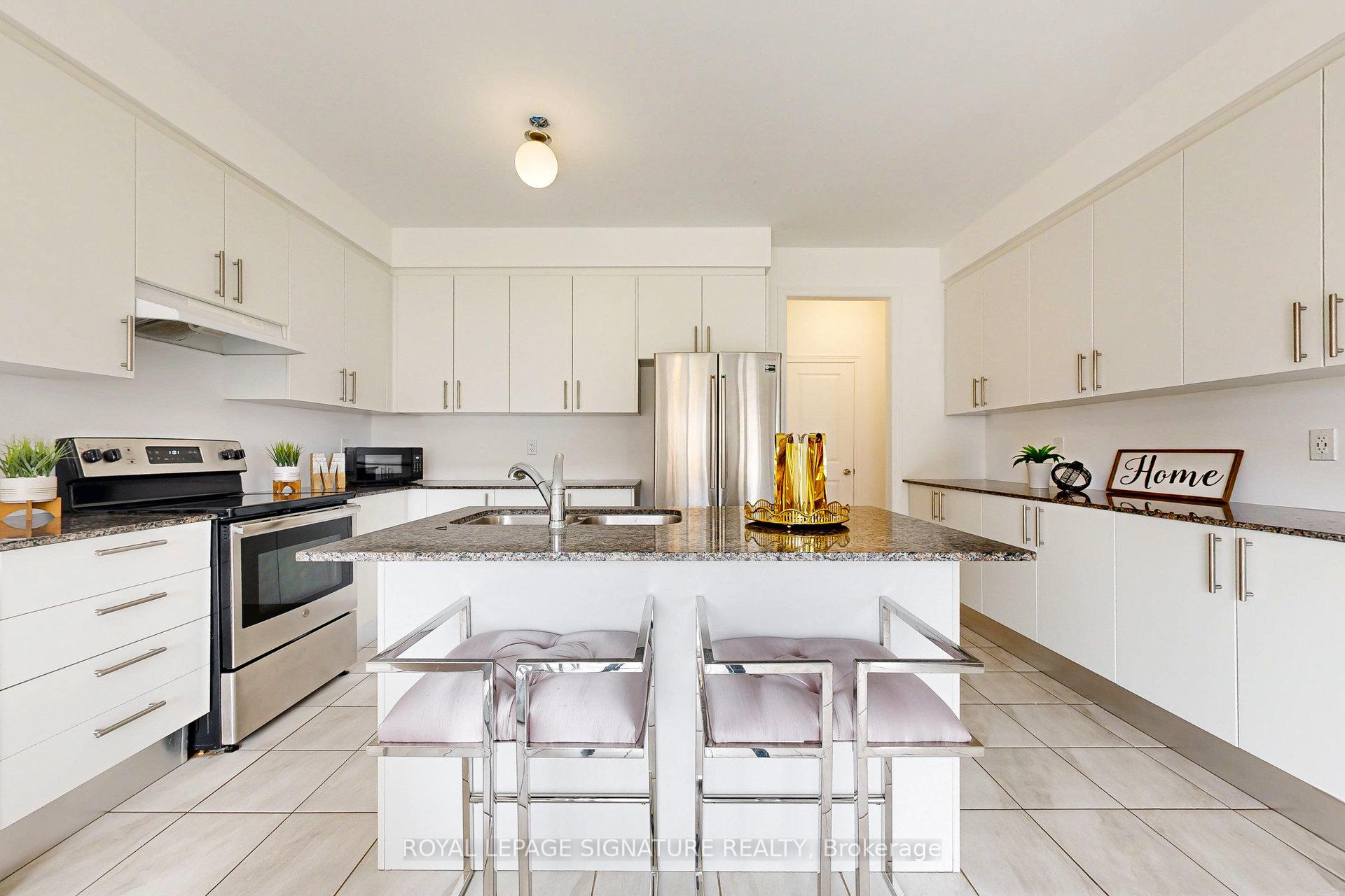 Photo 8 of 137 Elephant Hill Drive, Clarington, Bowmanville — HOMEH