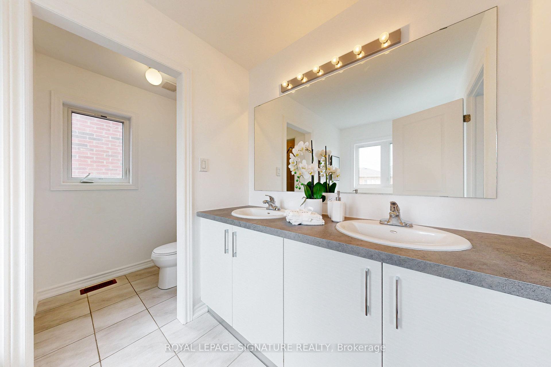 Photo 12 of 137 Elephant Hill Drive, Clarington, Bowmanville — HOMEH