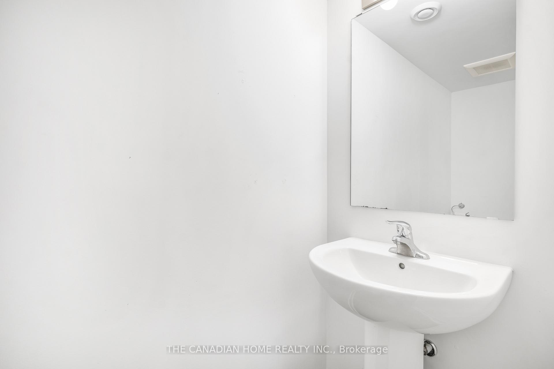 Photo 5 of Unit UNIT 332, 4263 Fourth Avenue, Niagara Falls, Downtown — HOMEH