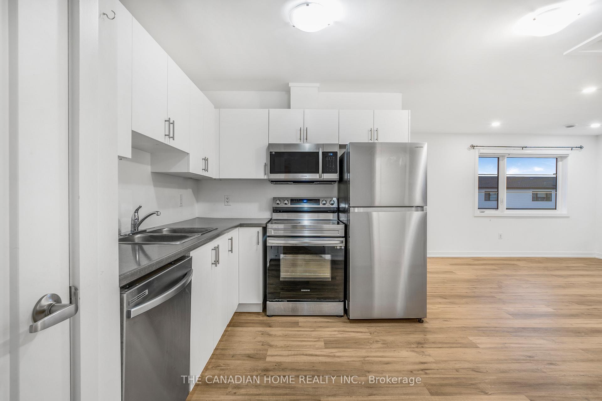 Photo 8 of Unit UNIT 332, 4263 Fourth Avenue, Niagara Falls, Downtown — HOMEH