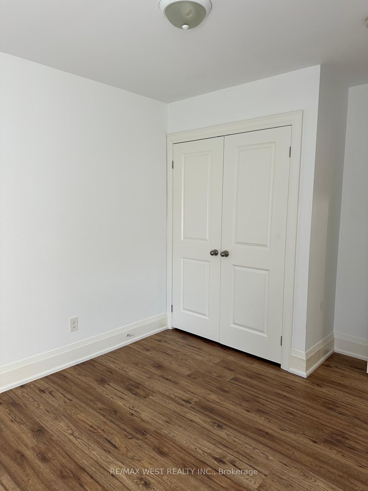 Photo 12 of Unit 3, 398 College Street, Toronto, Palmerston-Little Italy — HOMEH