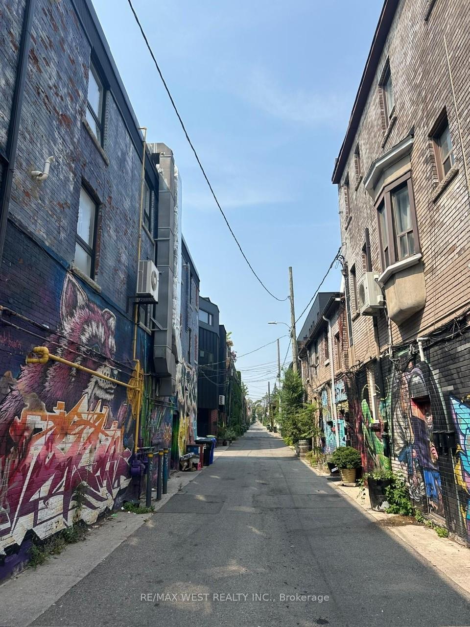 Photo 14 of Unit 3, 398 College Street, Toronto, Palmerston-Little Italy — HOMEH