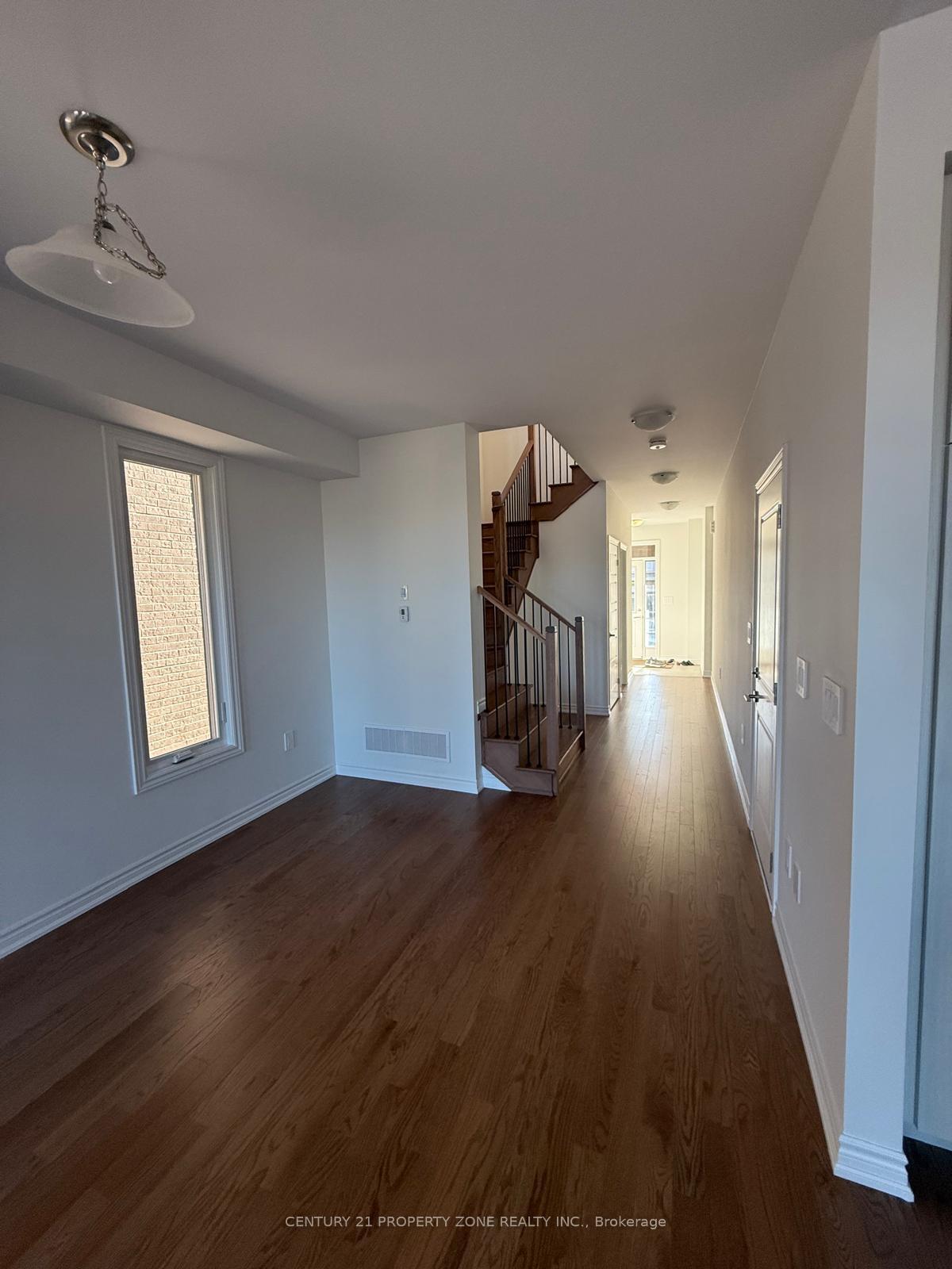 Photo 2 of 1475 Savoline Boulevard, Milton, Rural Milton West — HOMEH