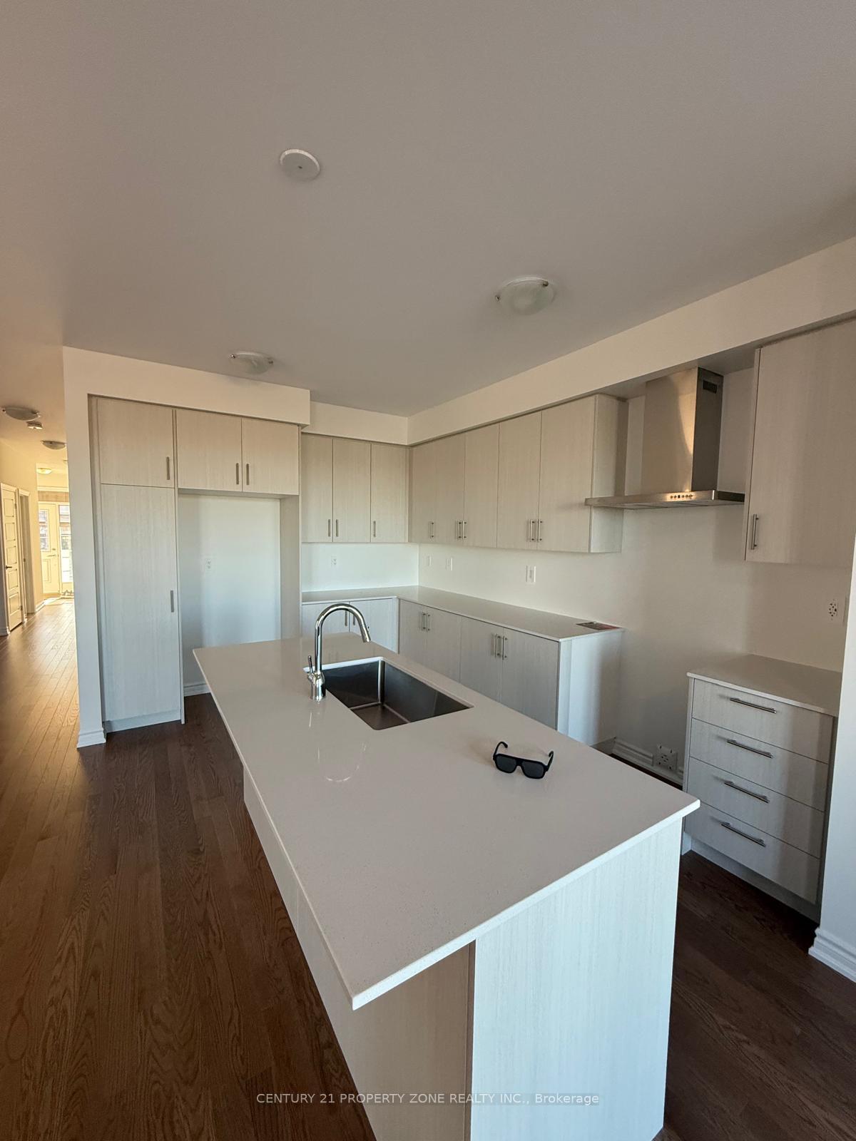 Photo 10 of 1475 Savoline Boulevard, Milton, Rural Milton West — HOMEH