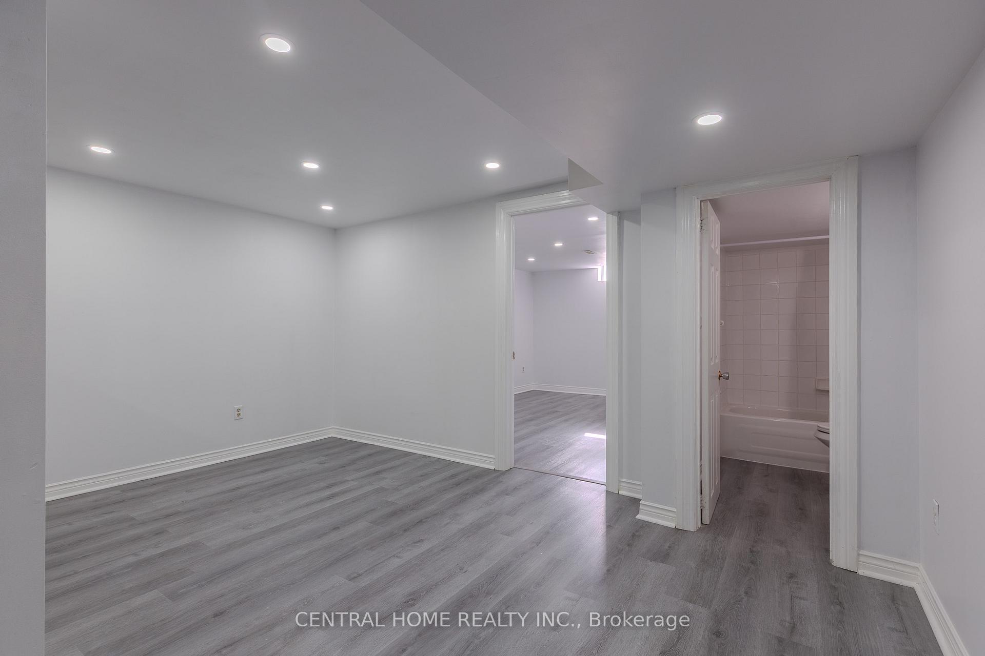 Photo 9 of 149 Terrosa Road, Markham, Middlefield — HOMEH
