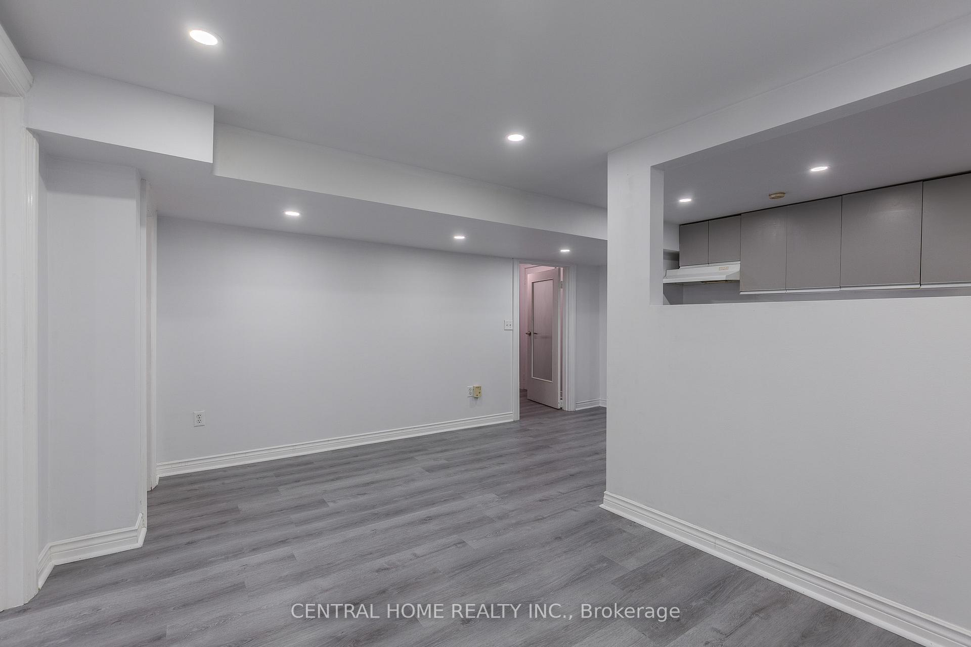 Photo 8 of 149 Terrosa Road, Markham, Middlefield — HOMEH