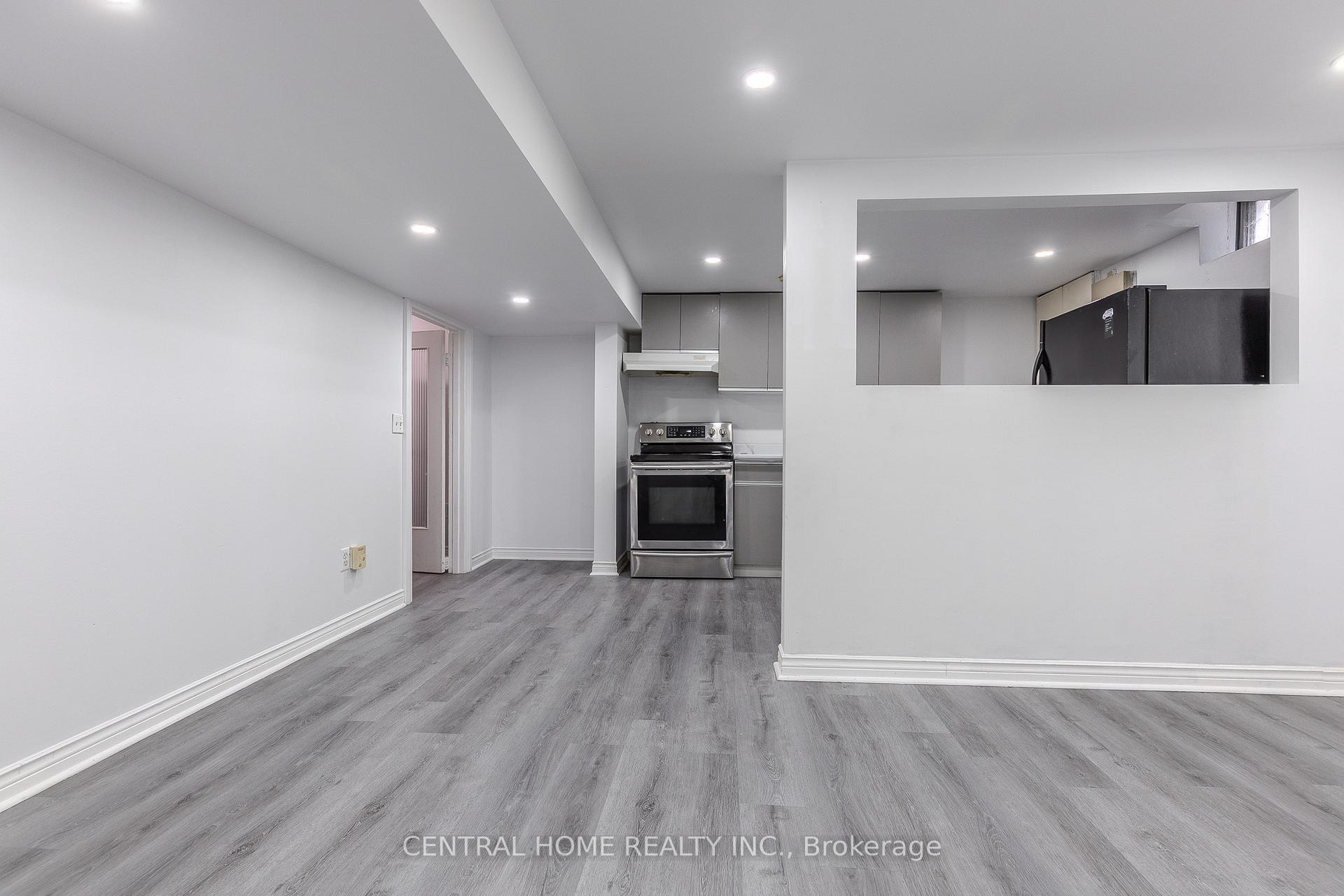 Photo 15 of 149 Terrosa Road, Markham, Middlefield — HOMEH