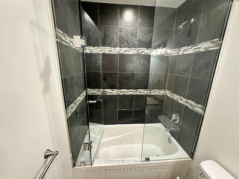 Photo 7 of Unit 2, 2248 Queen Street E, Toronto, The Beaches — HOMEH