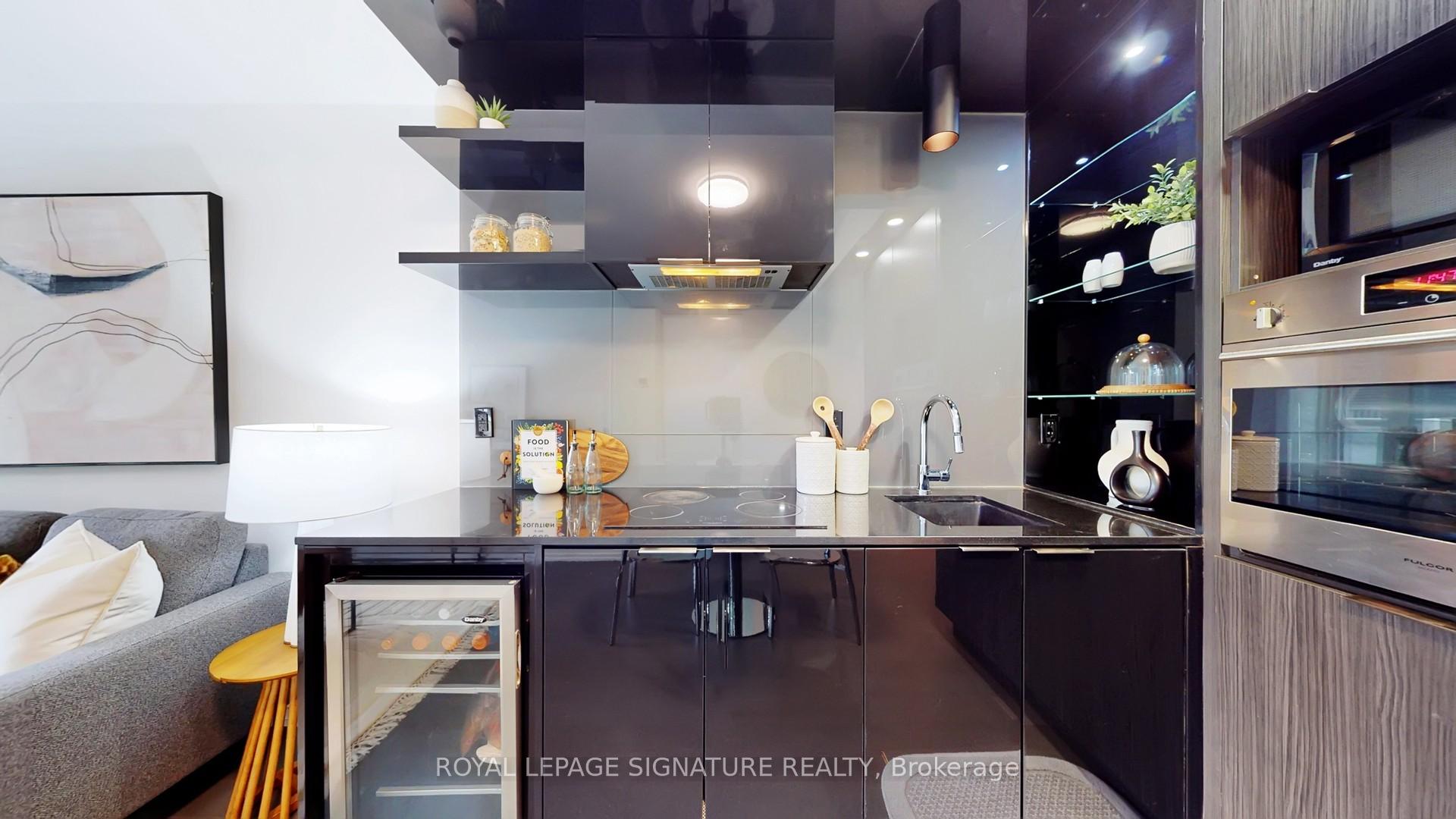 Photo 11 of Unit 2608, 70 Temperance Street, Toronto, Bay Street Corridor — HOMEH