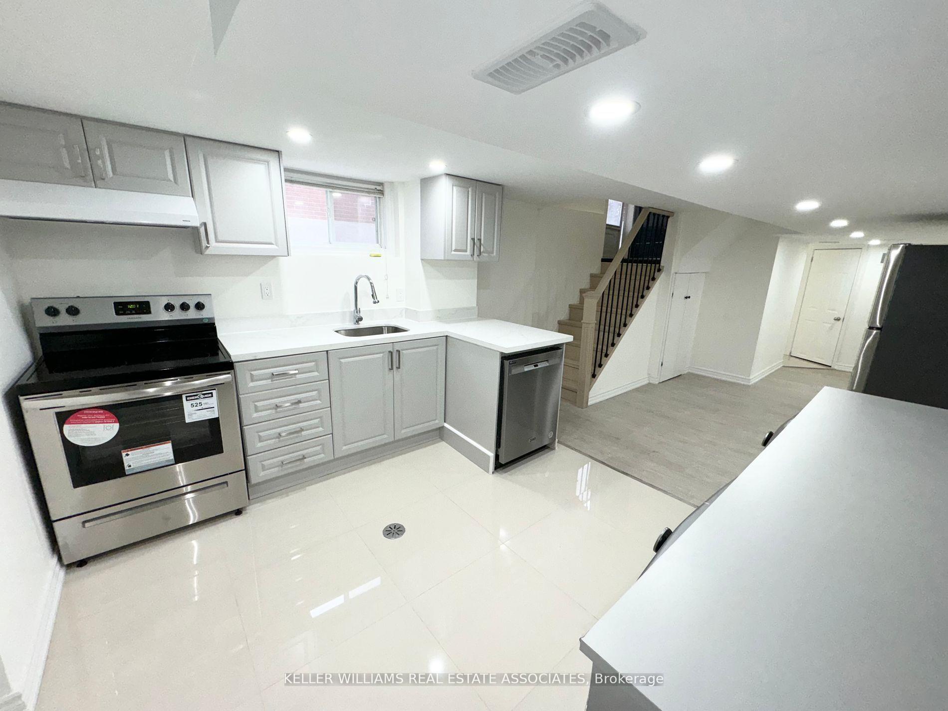 Photo 4 of Unit Bsmt, 777 Brucedale Avenue E, Hamilton, Raleigh — HOMEH