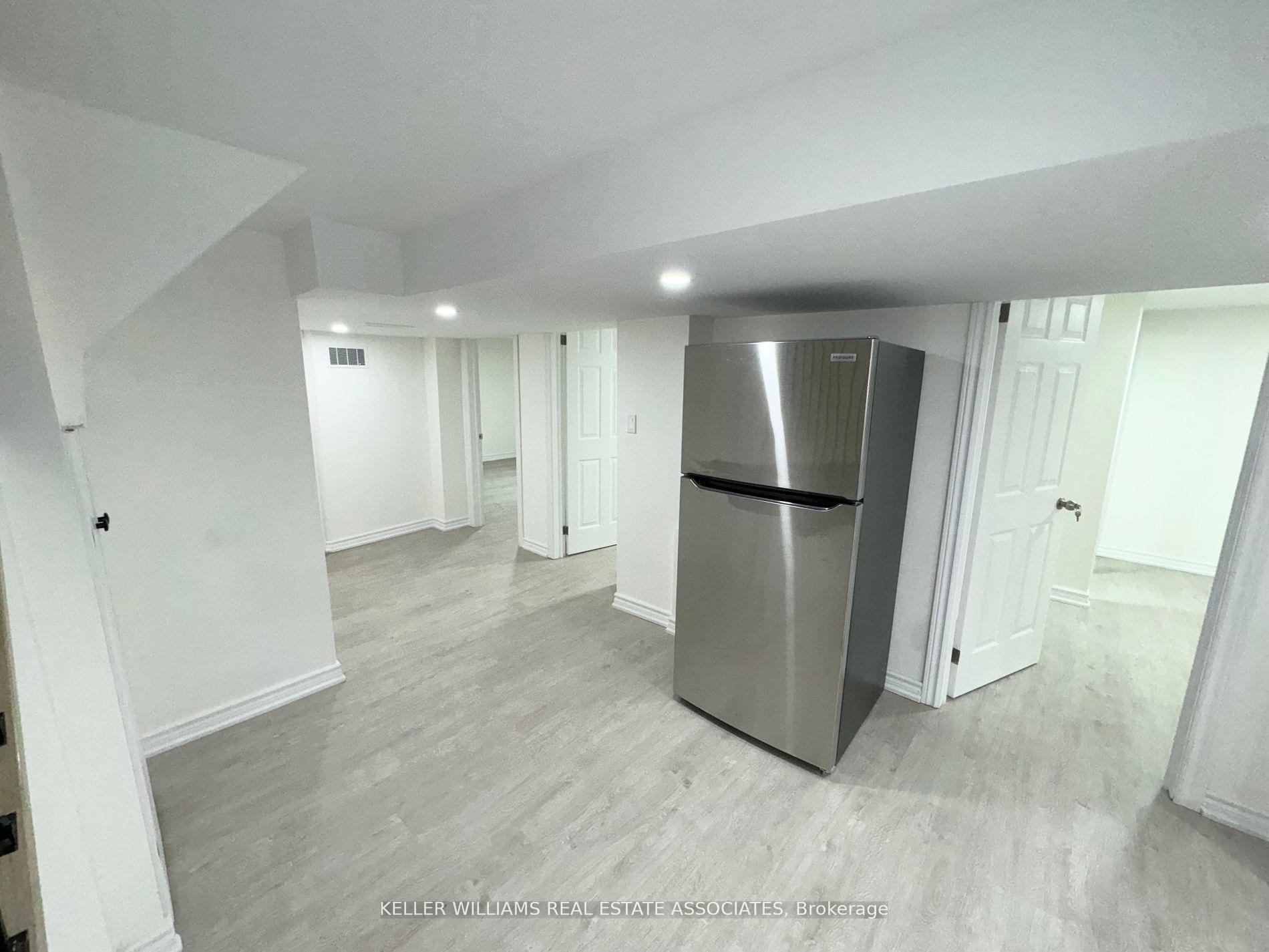 Photo 8 of Unit Bsmt, 777 Brucedale Avenue E, Hamilton, Raleigh — HOMEH