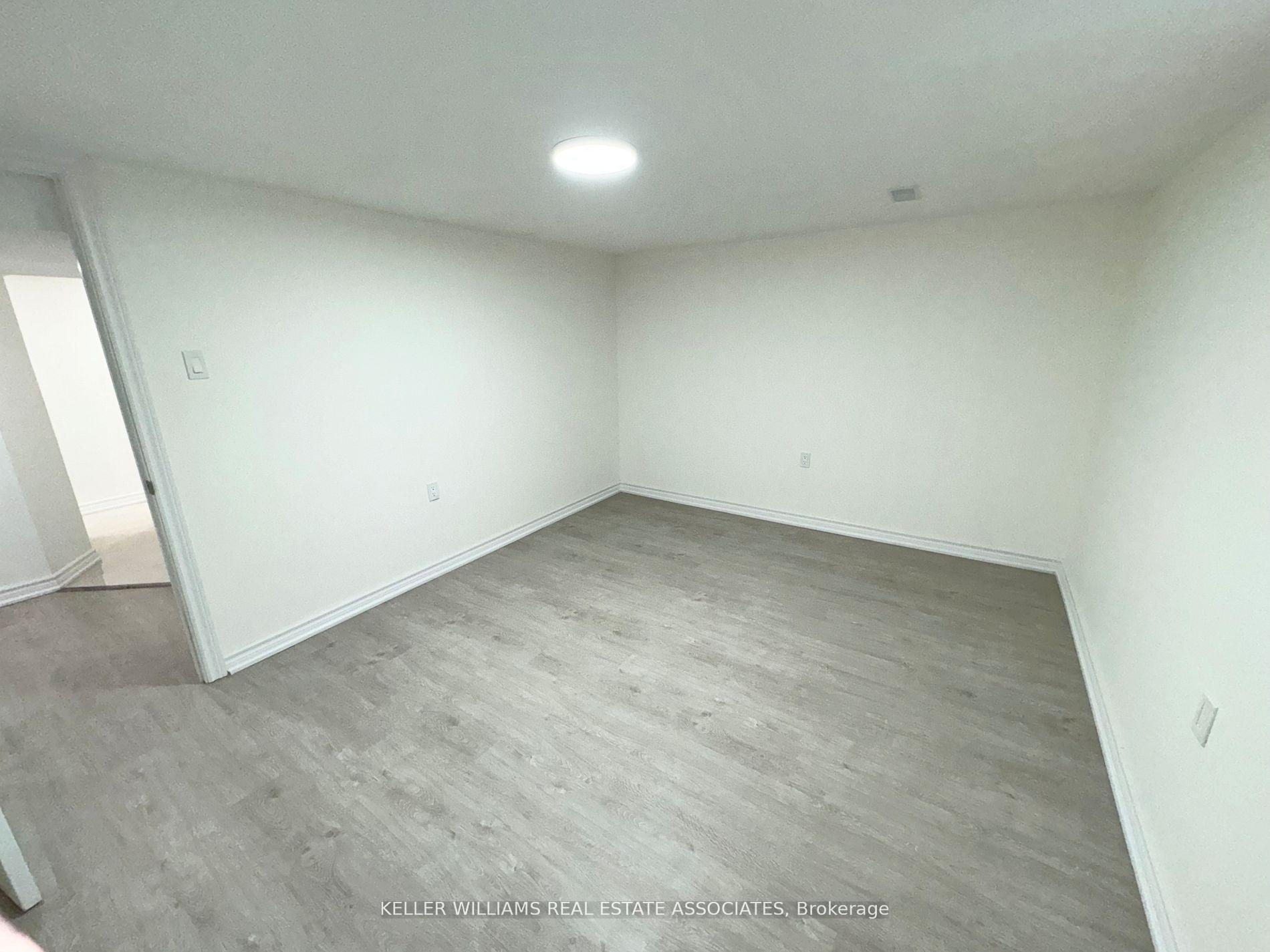 Photo 9 of Unit Bsmt, 777 Brucedale Avenue E, Hamilton, Raleigh — HOMEH