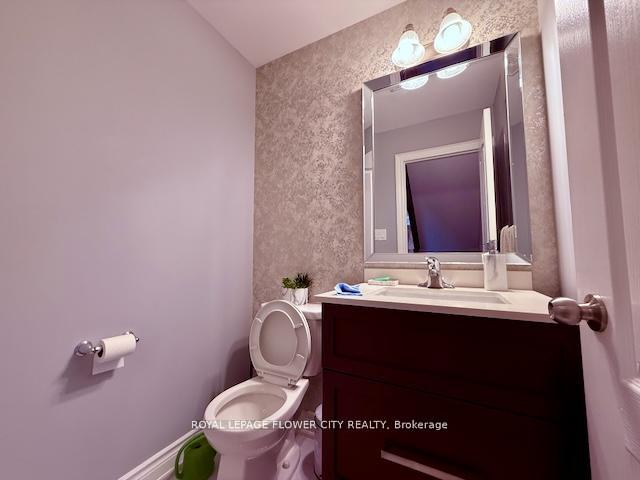 Photo 16 of 8597 Financial Drive, Brampton, Bram West — HOMEH