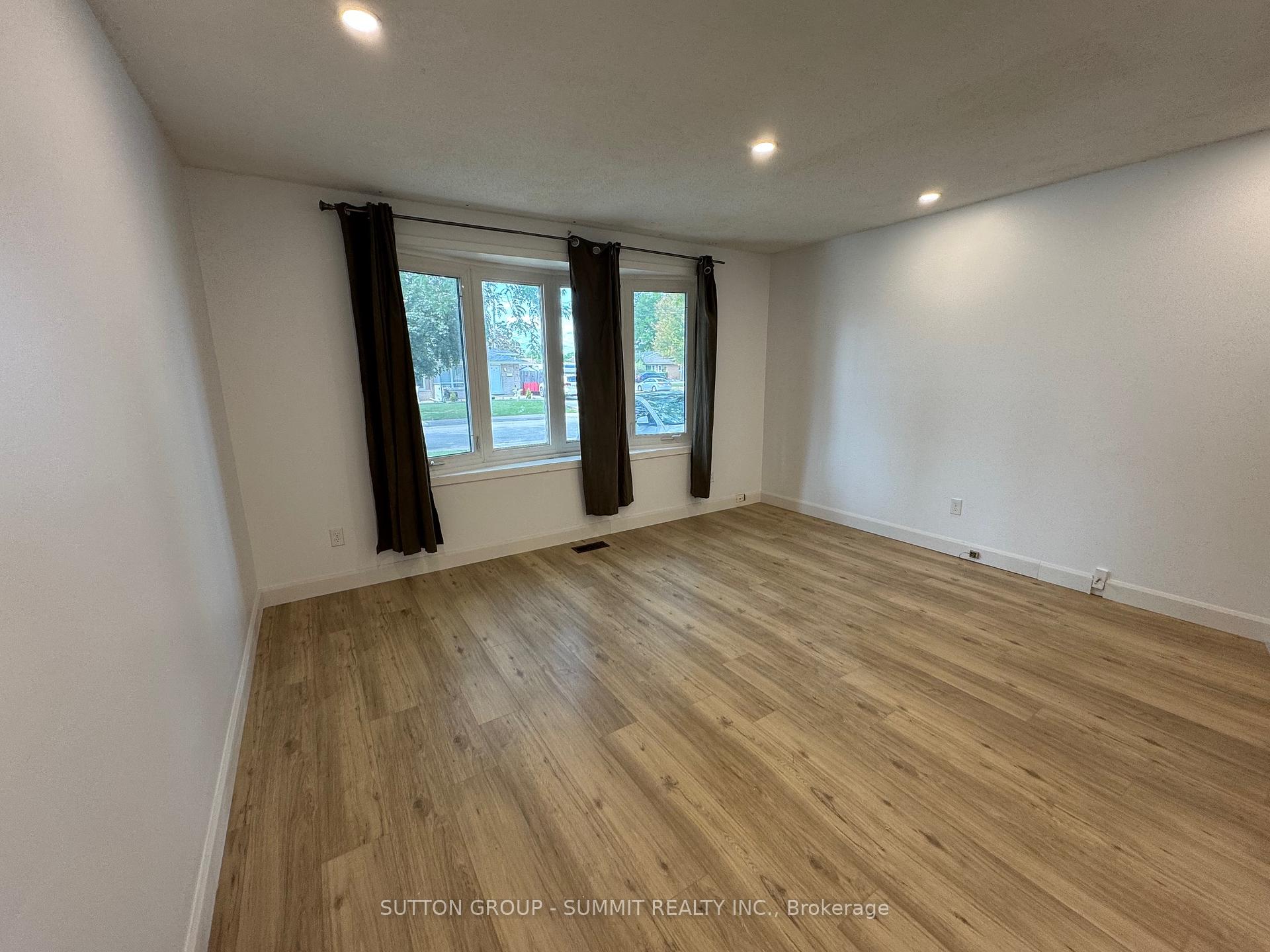 Photo 9 of 5 Fairholme Court, Hamilton, Riverdale — HOMEH