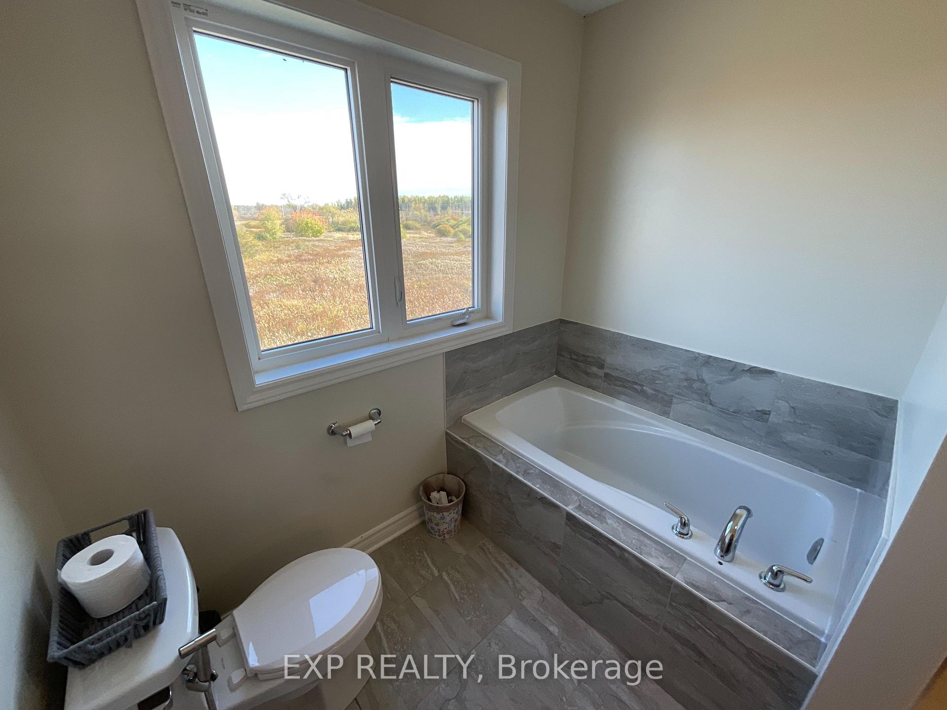 Photo 32 of 776 Dearborn Private, Ottawa, Blossom Park/Kemp Park/Findlay Creek — HOMEH
