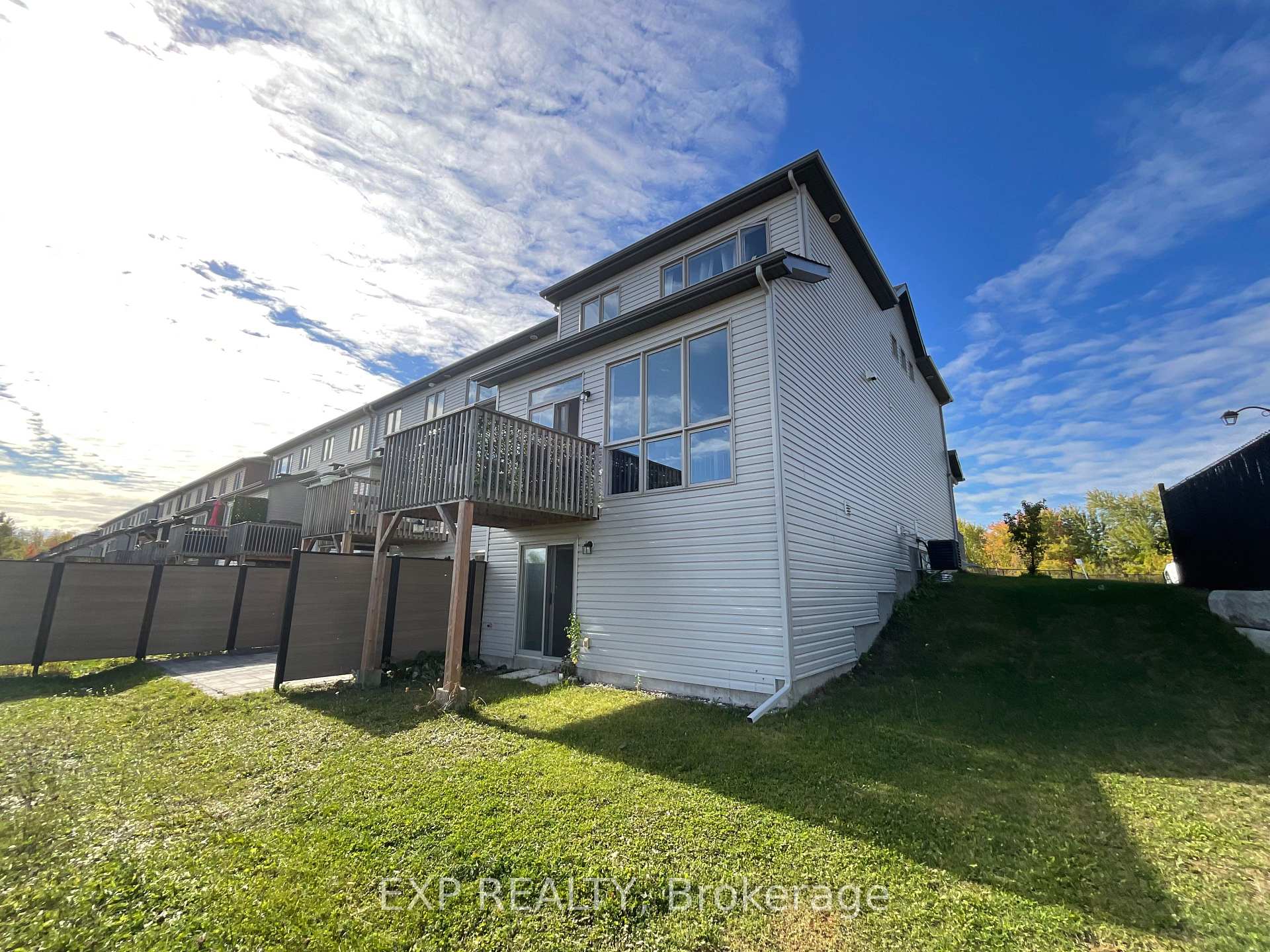Photo 44 of 776 Dearborn Private, Ottawa, Blossom Park/Kemp Park/Findlay Creek — HOMEH