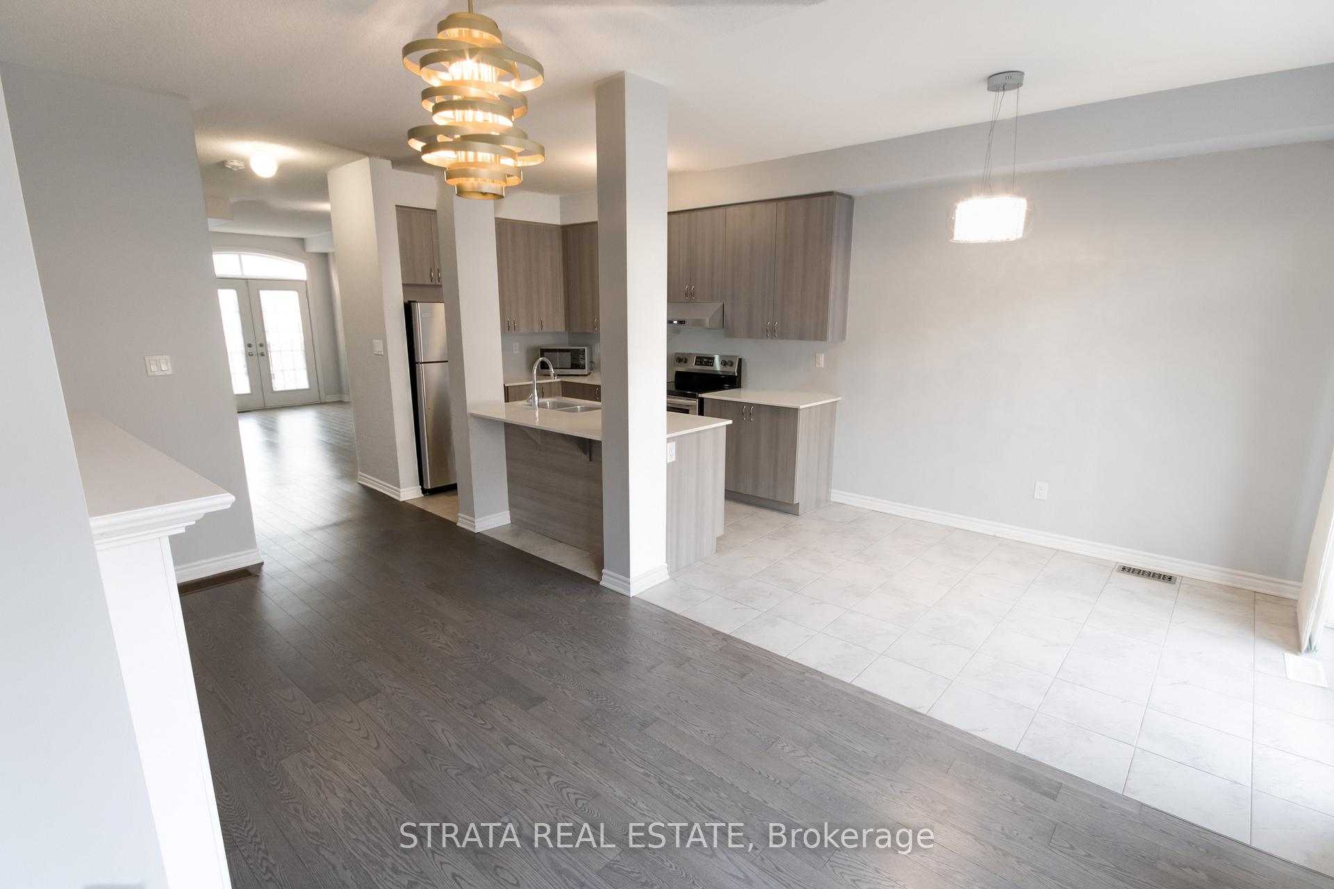 Photo 8 of 59 Farooq Boulevard, Vaughan, Vellore Village — HOMEH