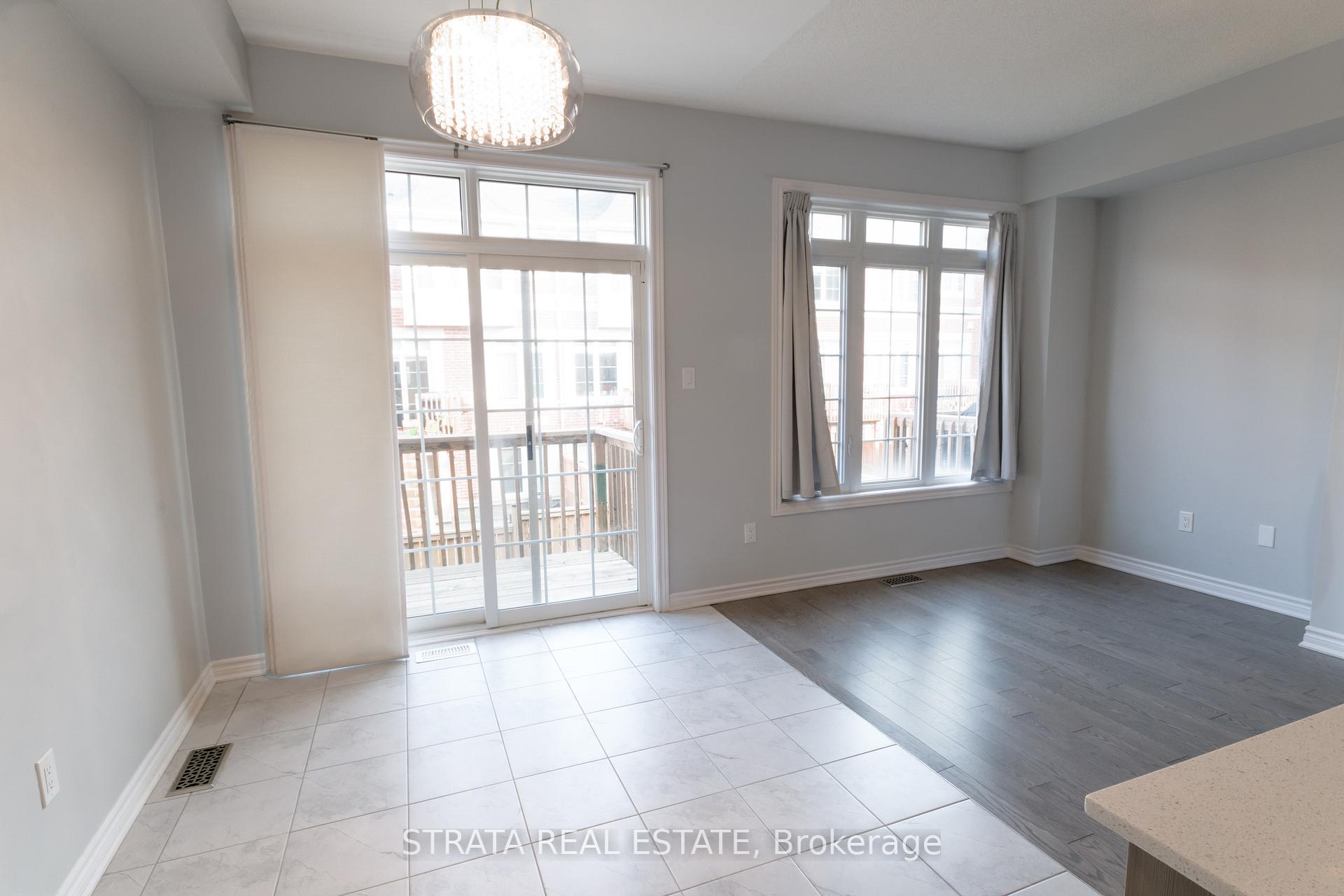 Photo 7 of 59 Farooq Boulevard, Vaughan, Vellore Village — HOMEH