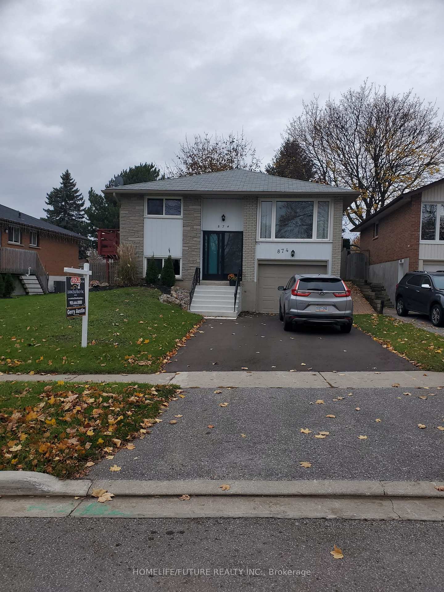 Photo 1 of 874 Central Park Boulevard N, Oshawa, O'Neill — HOMEH