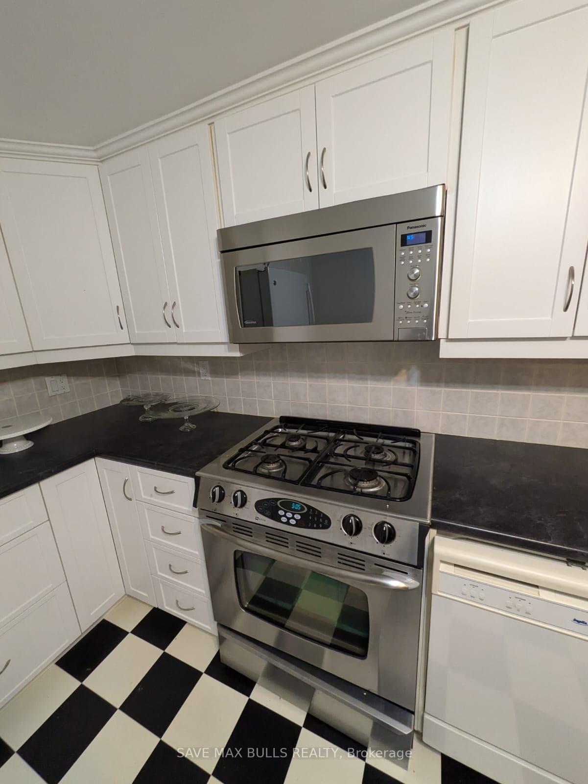 Photo 11 of 1152 Gloucester Square, Pickering, Liverpool — HOMEH