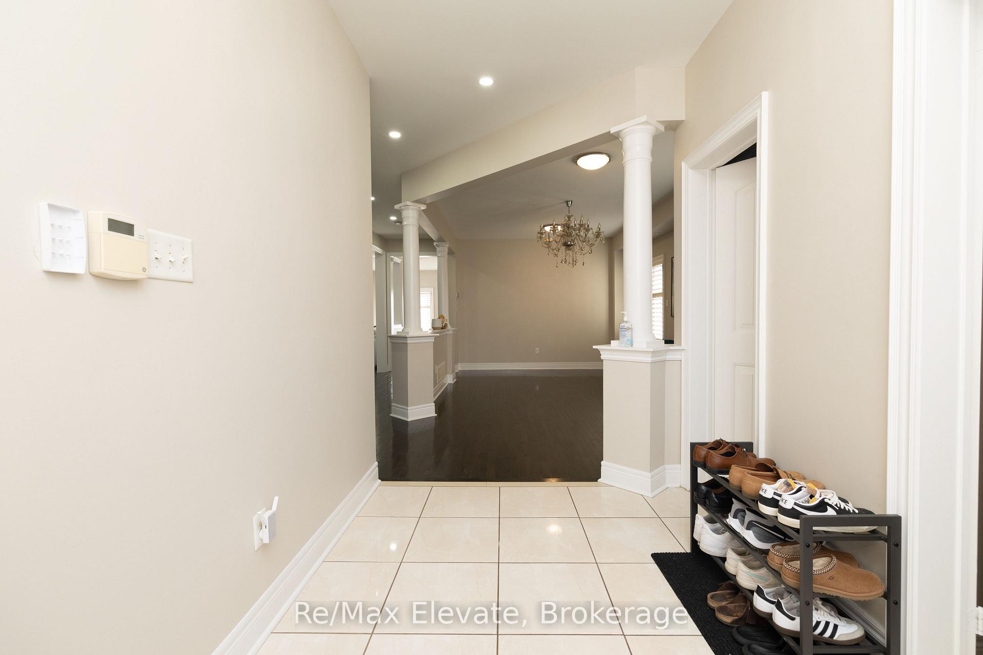 Photo 2 of 999 Coldstream Drive, Oshawa, Taunton — HOMEH