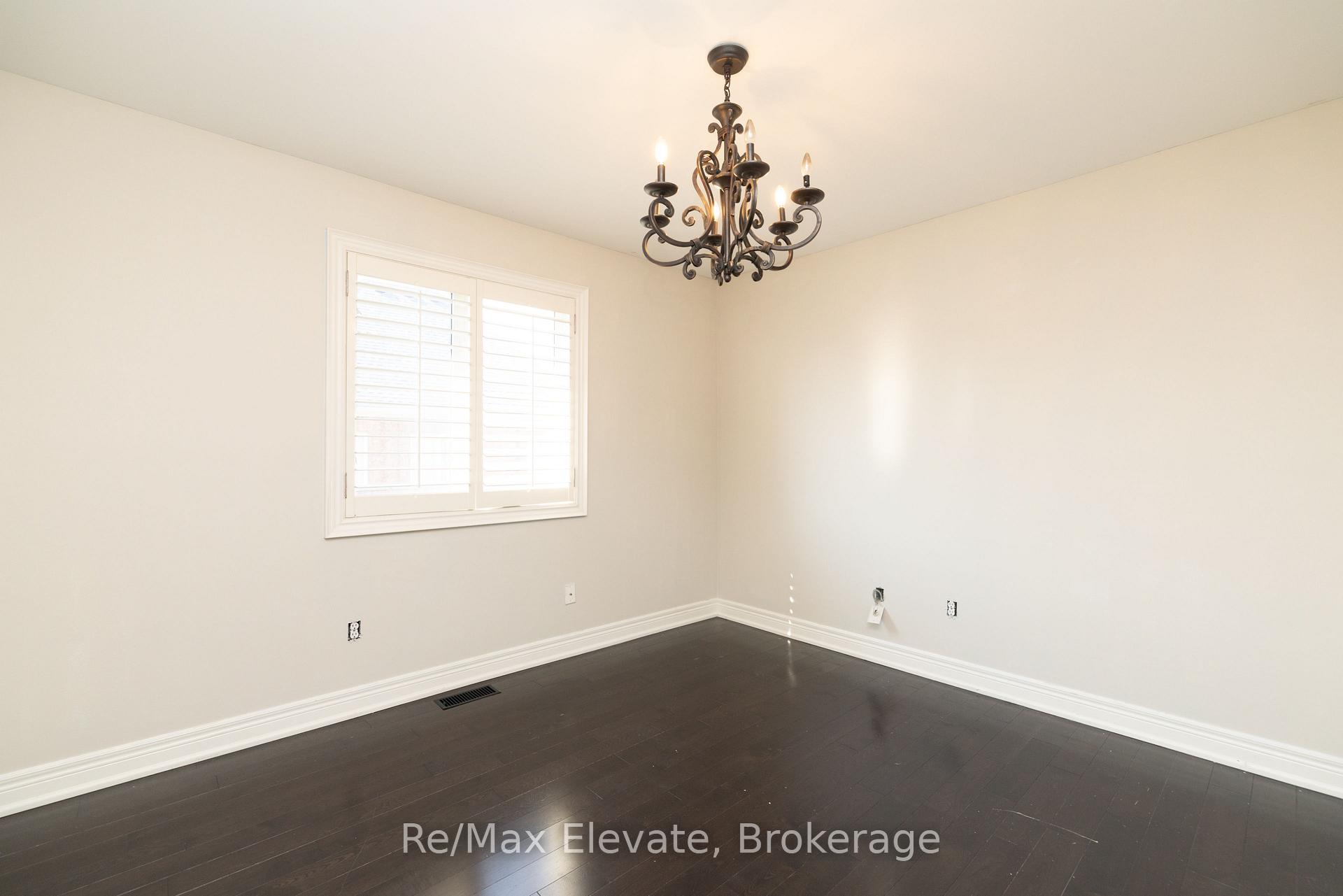 Photo 4 of 999 Coldstream Drive, Oshawa, Taunton — HOMEH