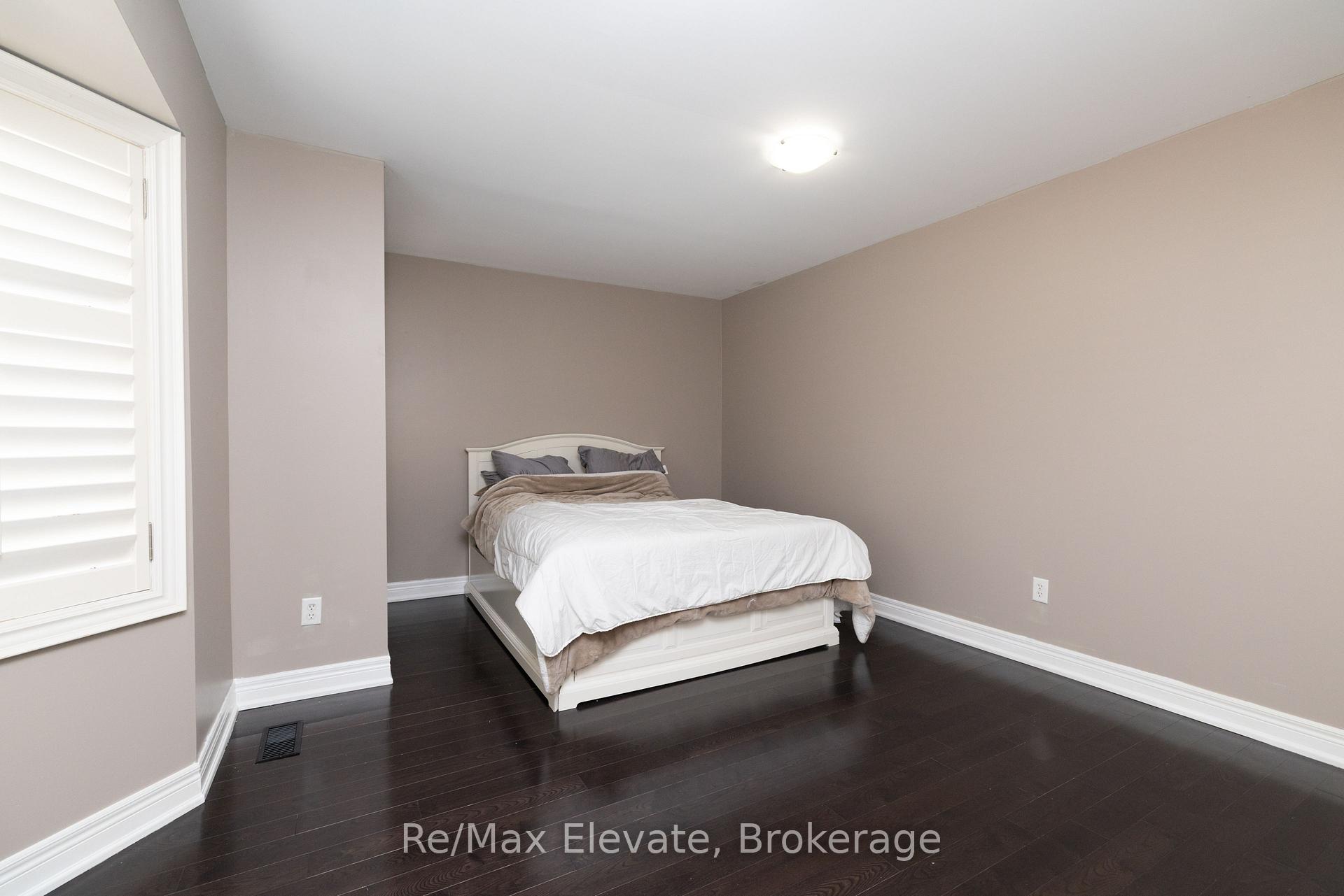 Photo 11 of 999 Coldstream Drive, Oshawa, Taunton — HOMEH